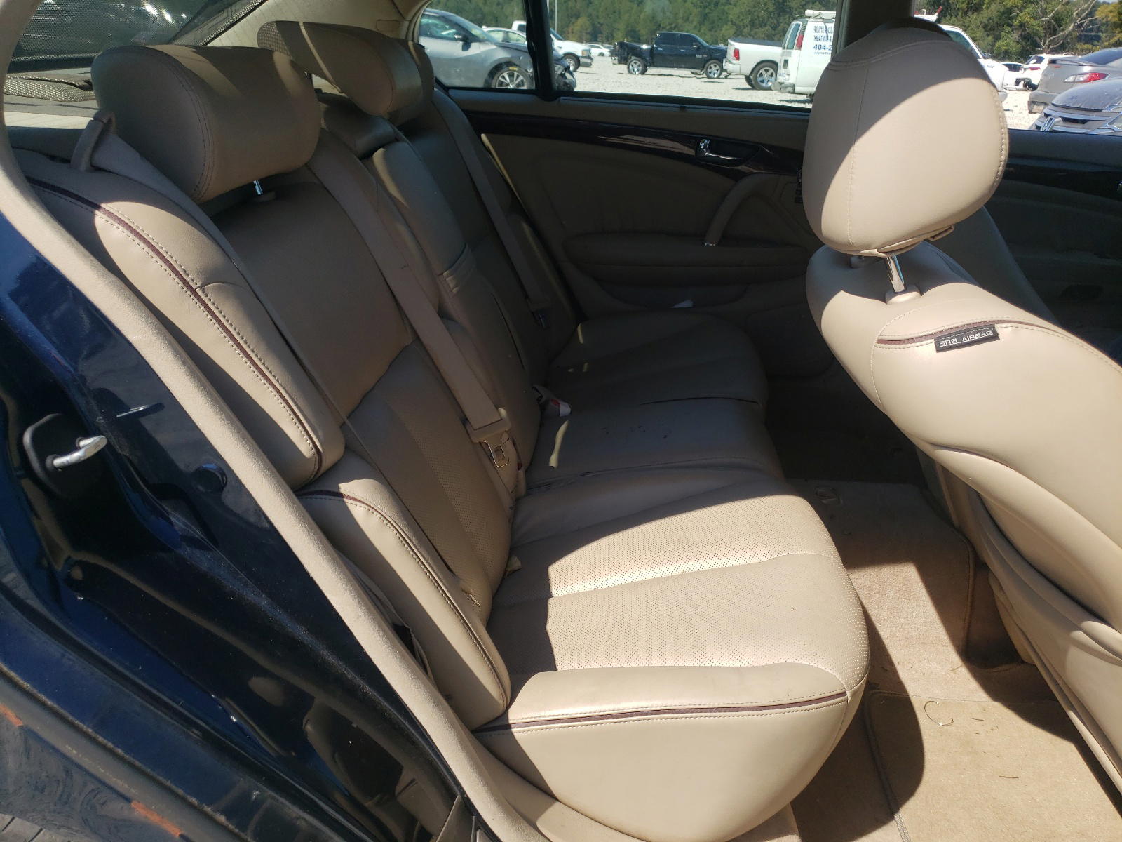 Photo 6 from auction – 2005 INFINITI Q45 with VIN JNKBF01A85M101669
