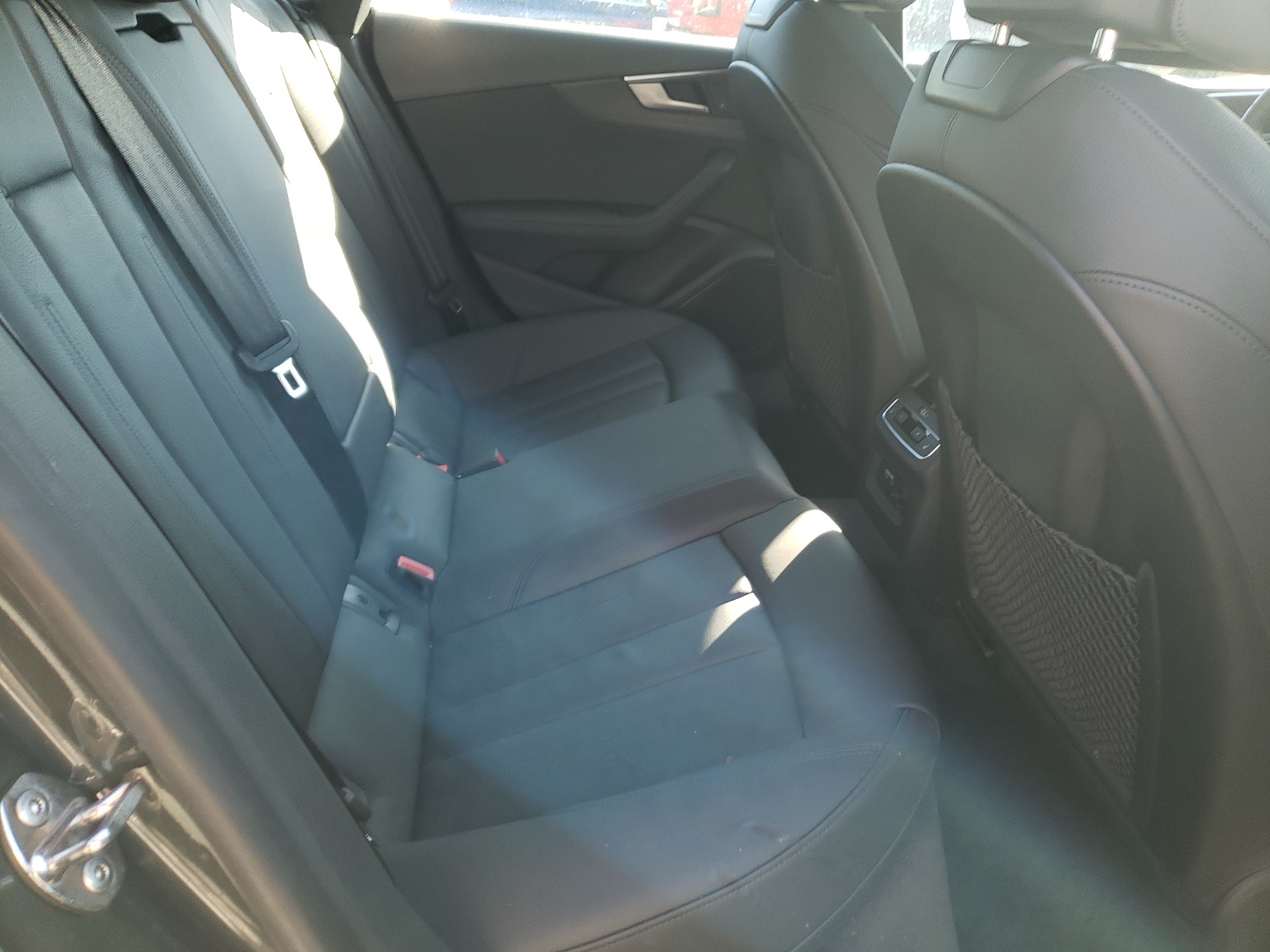 Photo 6 from auction – 2019 AUDI A5 PREMIUM with VIN WAUENCF51KA097490