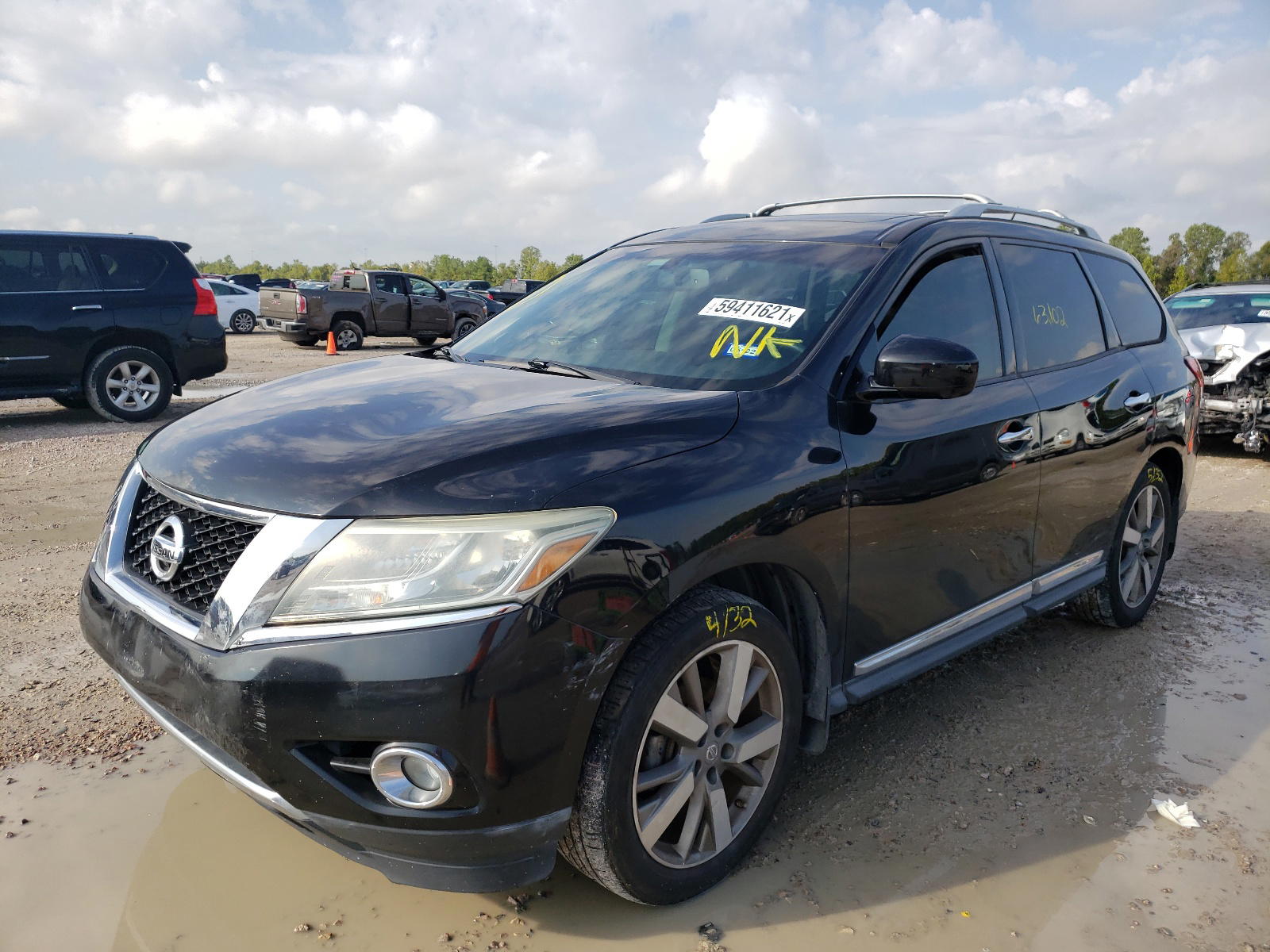 Photo 2 from auction – 2015 NISSAN PATHFINDER with VIN 5N1AR2MN7FC649857