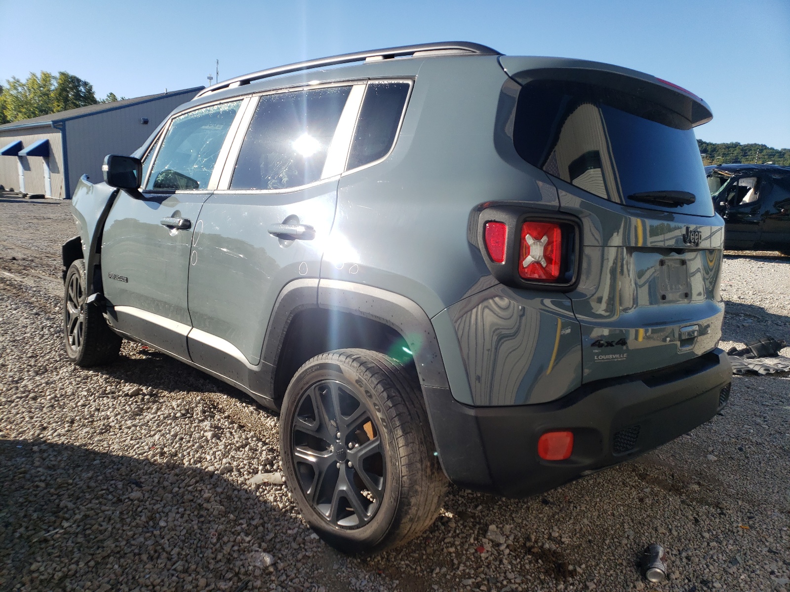 Photo 3 from auction – 2018 JEEP RENEGADE L with VIN ZACCJBBB9JPH81505