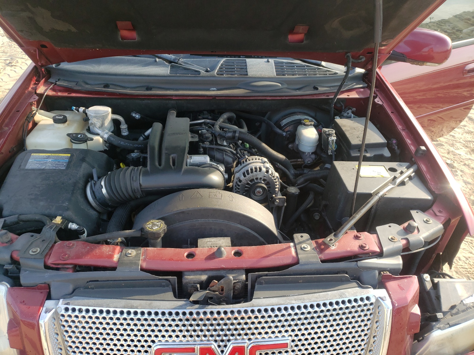 Photo 7 from auction – 2006 GMC ENVOY DENA with VIN 1GKES63M862221090