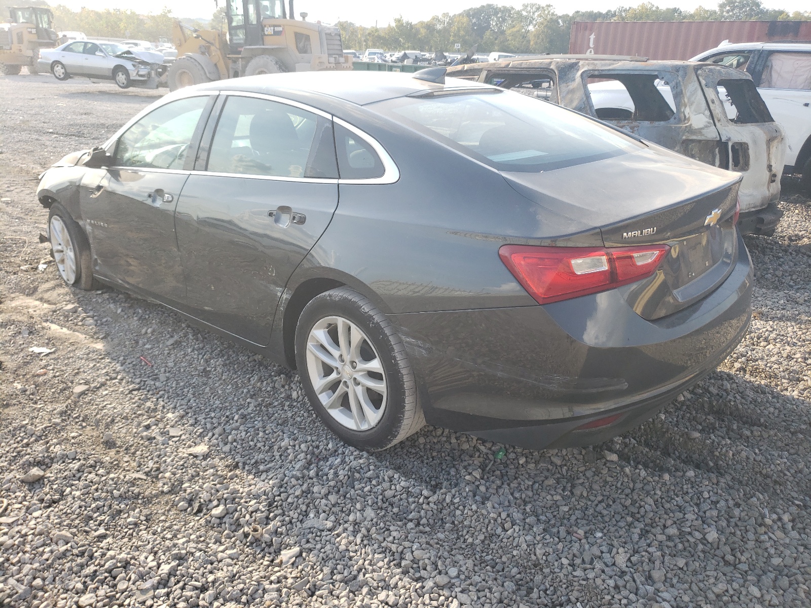 Photo 3 from auction – 2017 CHEVROLET MALIBU LT with VIN 1G1ZE5ST4HF196913