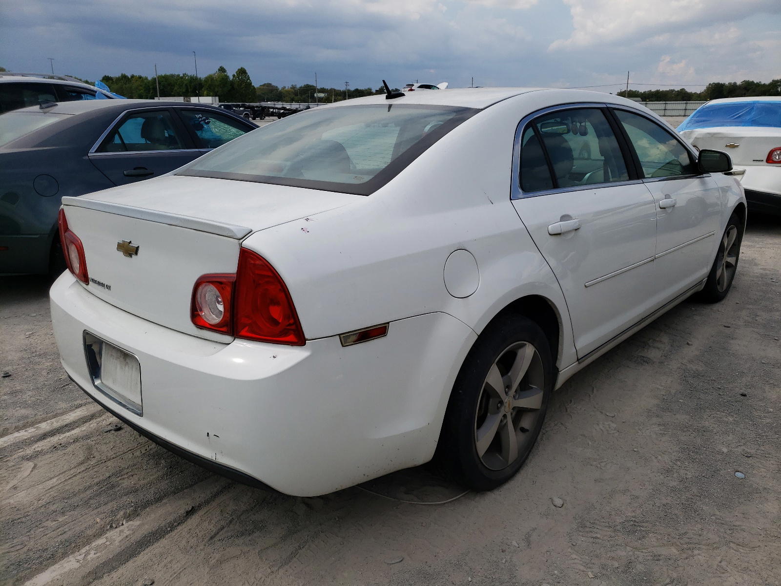 Photo 4 from auction – 2011 CHEVROLET MALIBU with VIN 1G1ZC5E18BF207306