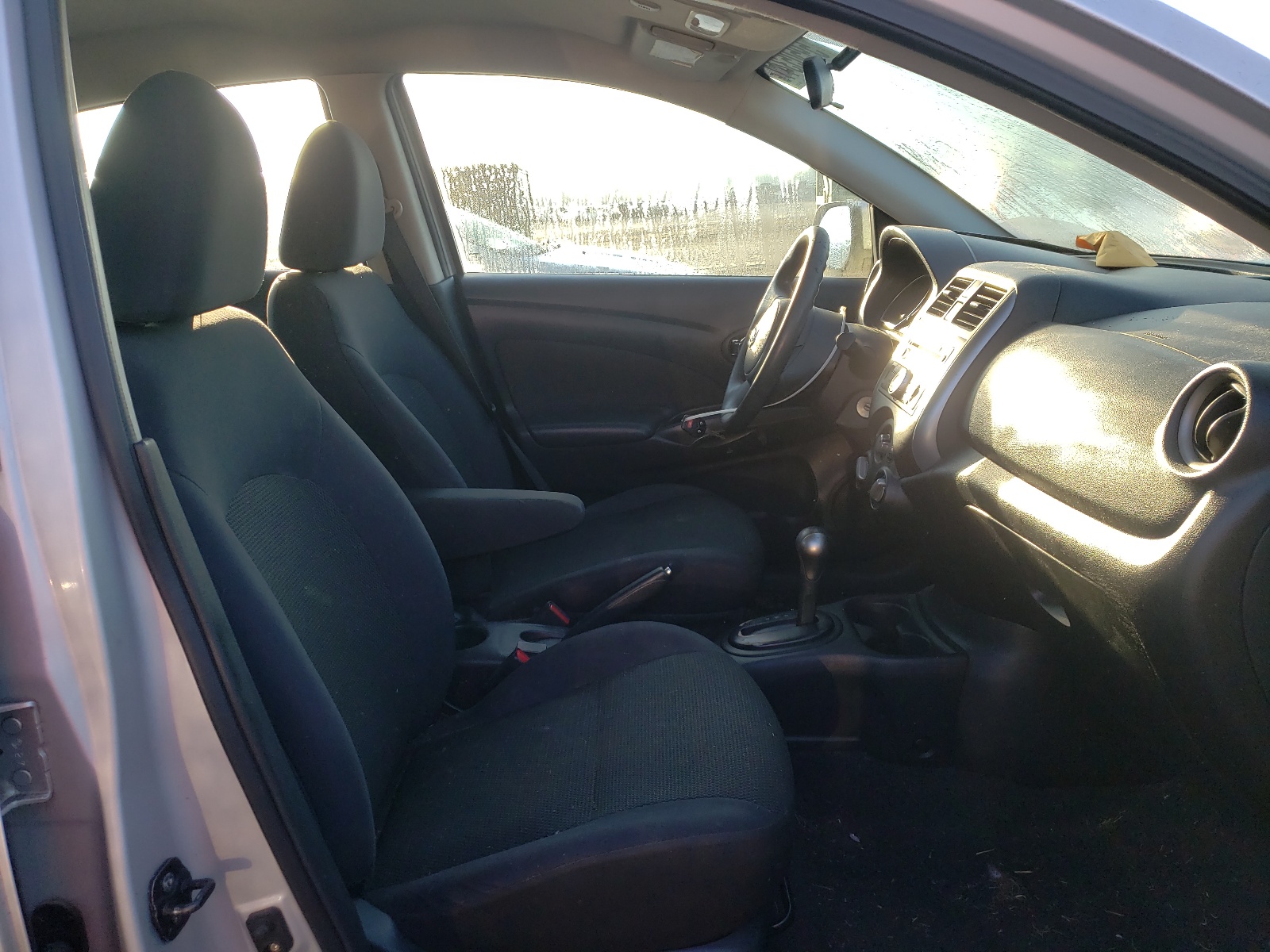 Photo 5 from auction – 2013 NISSAN VERSA S with VIN 3N1CN7AP5DL827362