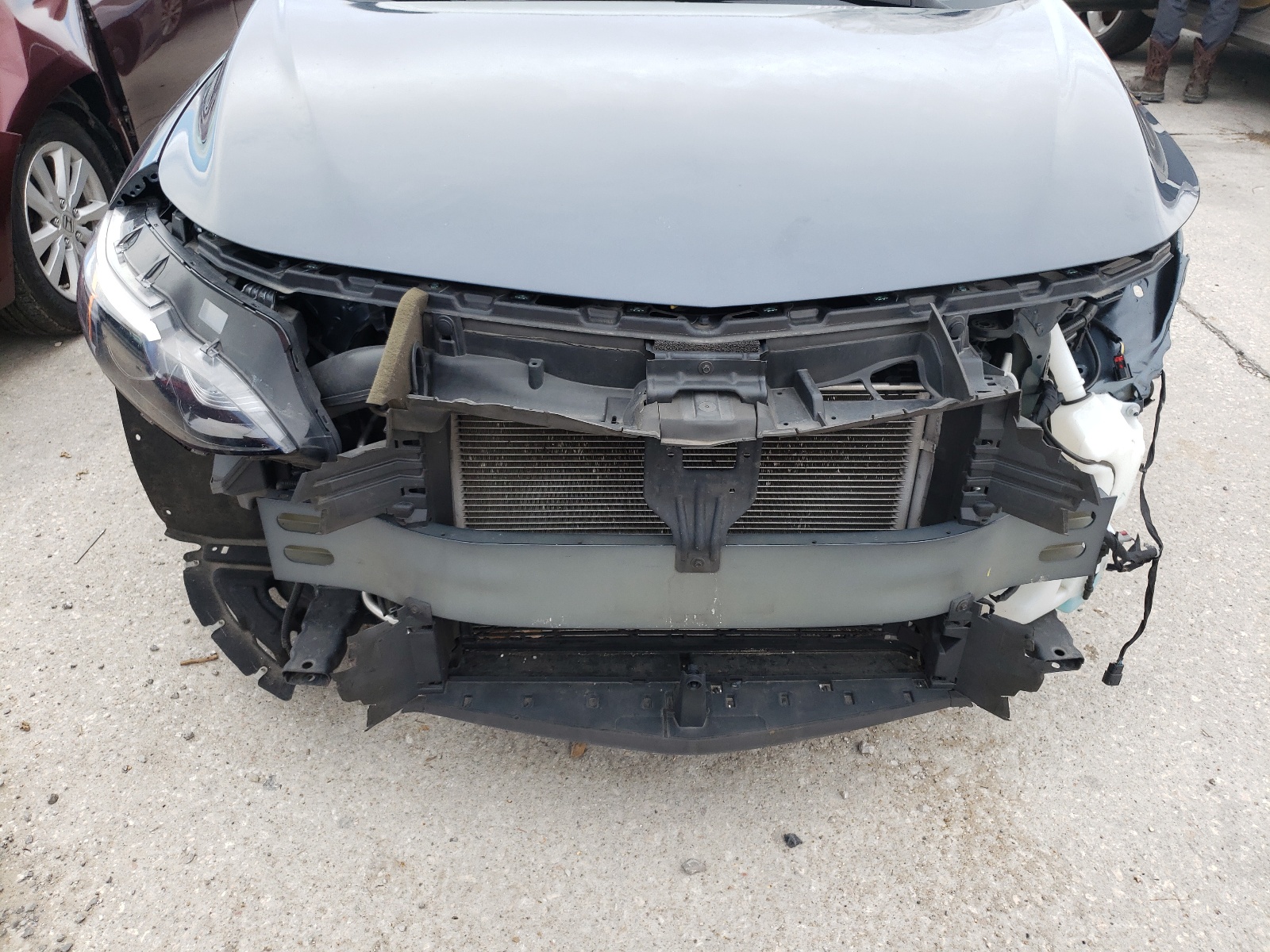 Photo 9 from auction – 2020 CHEVROLET MALIBU LT with VIN 1G1ZD5ST2LF027887