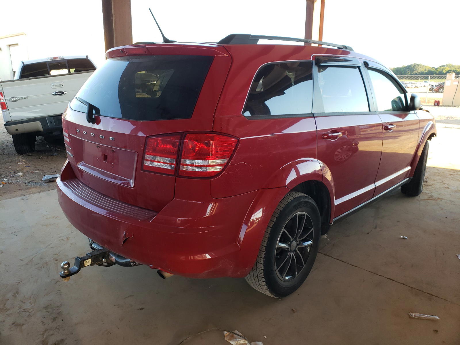 Photo 4 from auction – 2017 DODGE JOURNEY SE with VIN 3C4PDCAB9HT601619