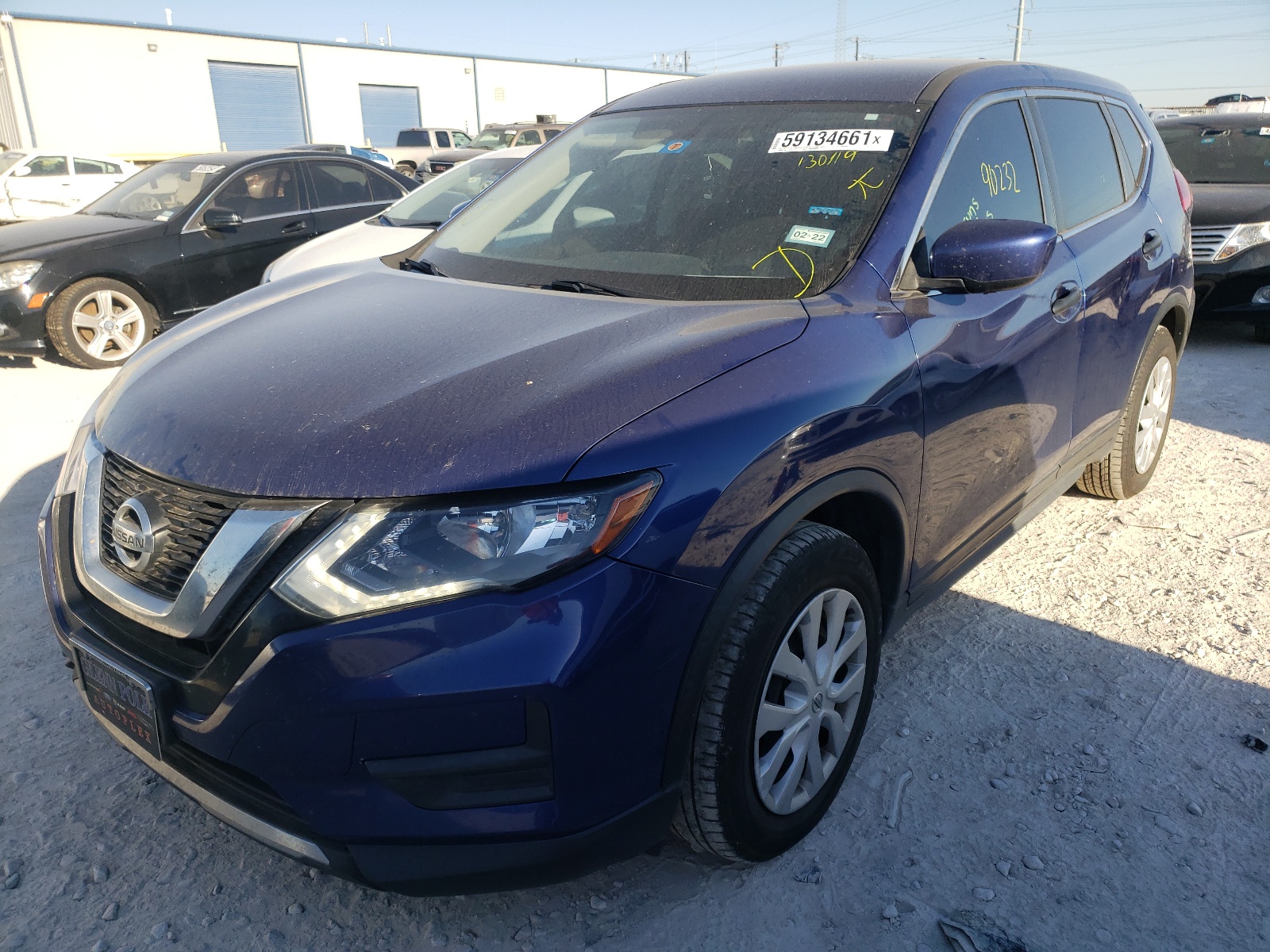 Photo 2 from auction – 2017 NISSAN ROGUE S with VIN JN8AT2MT3HW130119