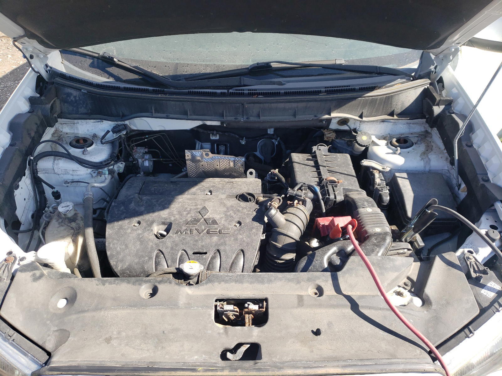 Photo 7 from auction – 2014 MITSUBISHI OUTLANDER with VIN 4A4AR4AU6EE012630