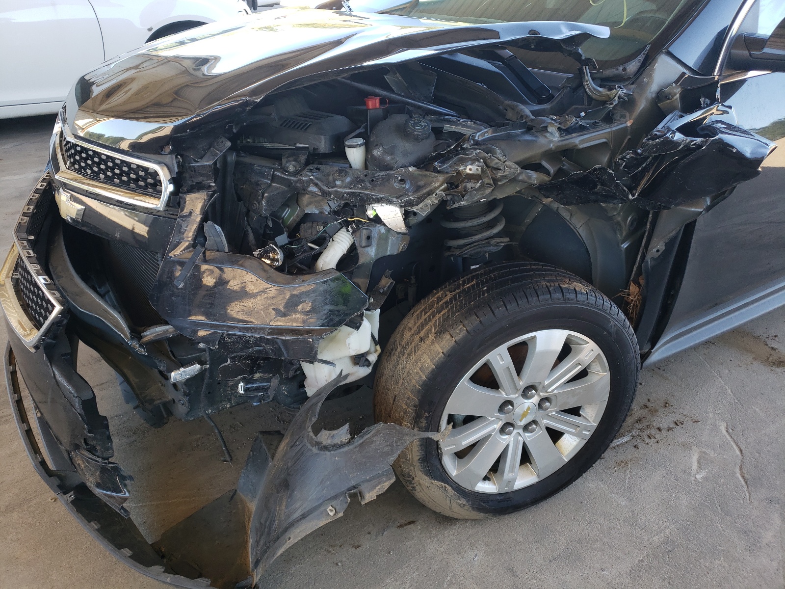 Photo 9 from auction – 2010 CHEVROLET EQUINOX LT with VIN 2CNFLNEY9A6339468