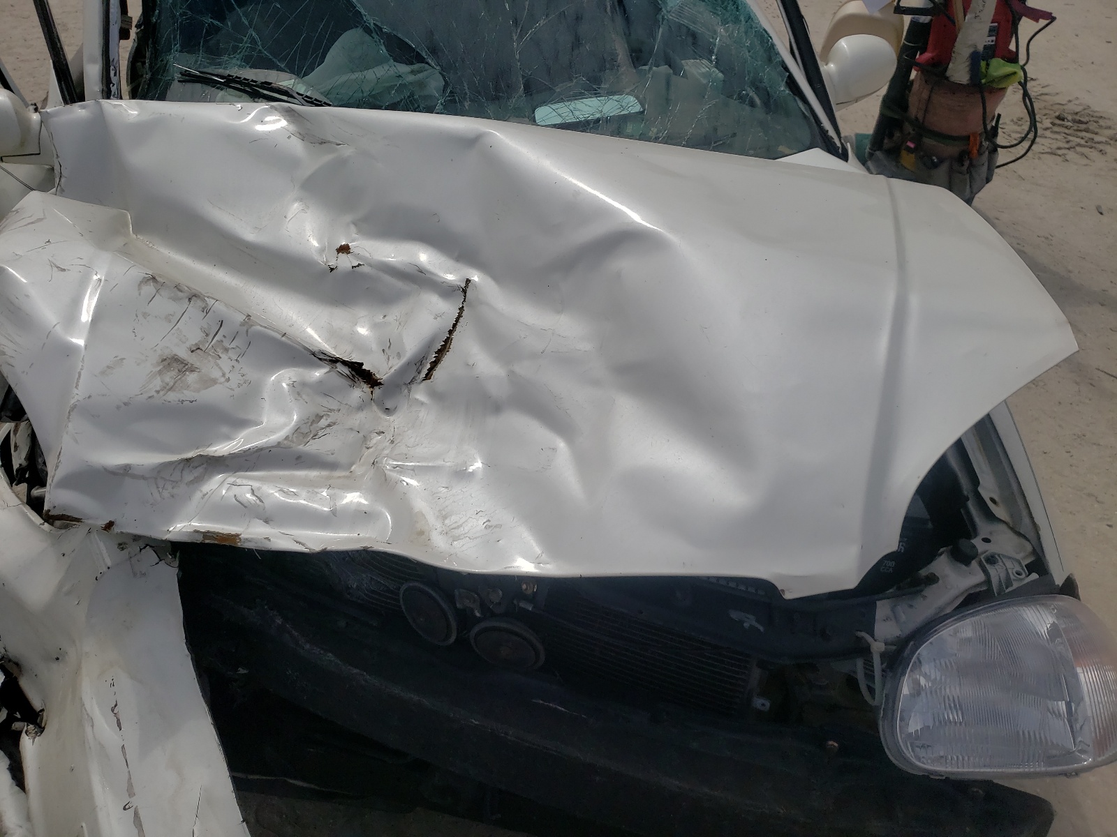 Photo 7 from auction – 2000 HYUNDAI SONATA GLS with VIN KMHWF35V4YA290310