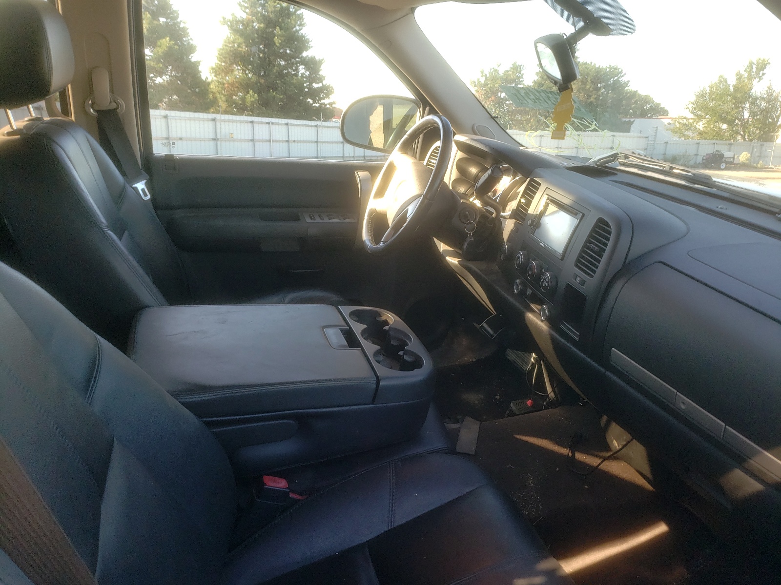 Photo 5 from auction – 2009 GMC SIERRA K25 with VIN 1GTHK53619F131894