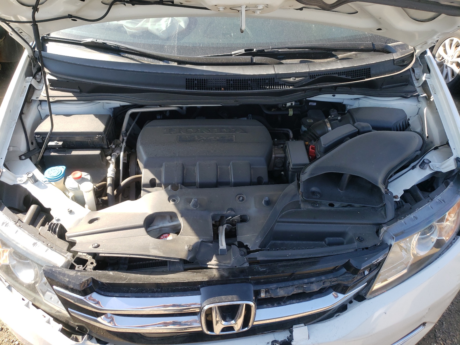 Photo 7 from auction – 2016 HONDA ODYSSEY EX with VIN 5FNRL5H66GB040387
