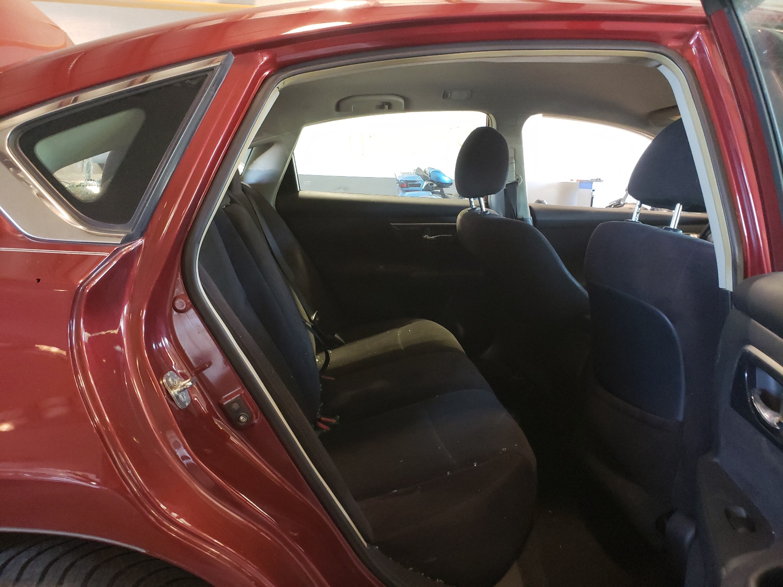 Photo 6 from auction – 2013 NISSAN ALTIMA 2.5 with VIN 1N4AL3AP3DN483443