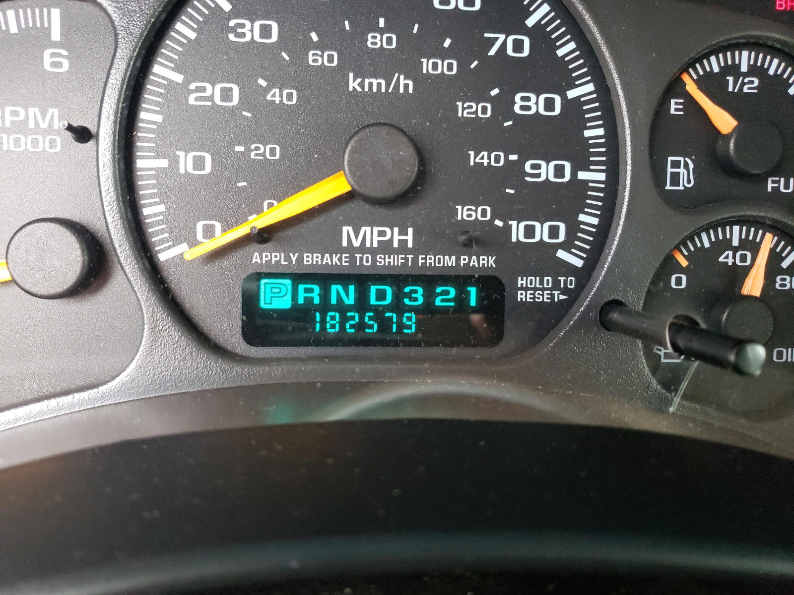 Photo 8 from auction – 2001 CHEVROLET SILVERADO with VIN 1GCHC29U61E235549