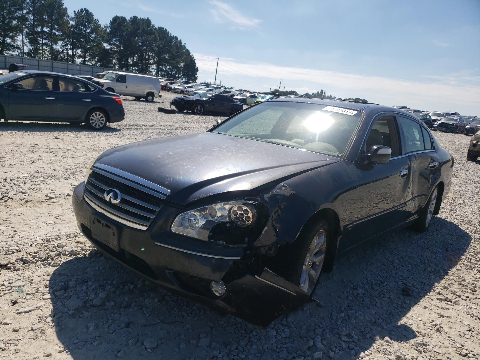 Photo 2 from auction – 2005 INFINITI Q45 with VIN JNKBF01A85M101669
