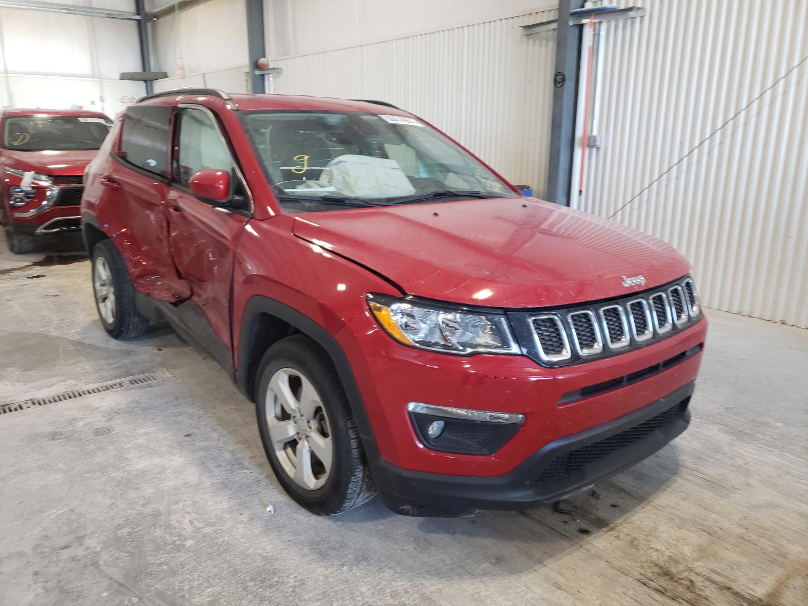 JEEP COMPASS LA 2018 with VIN 3C4NJCBB2JT286621 - Photo from auction
