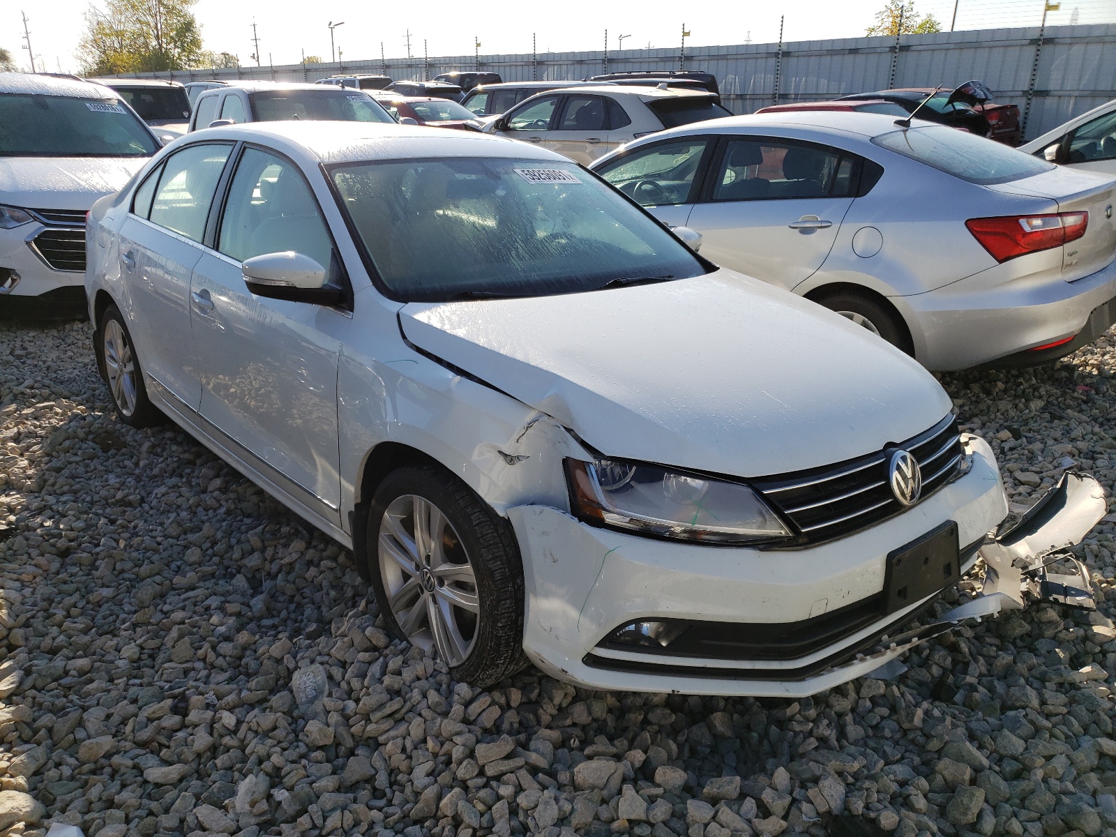 Photo 1 from auction – 2017 VOLKSWAGEN JETTA SEL with VIN 3VWL17AJ6HM333920