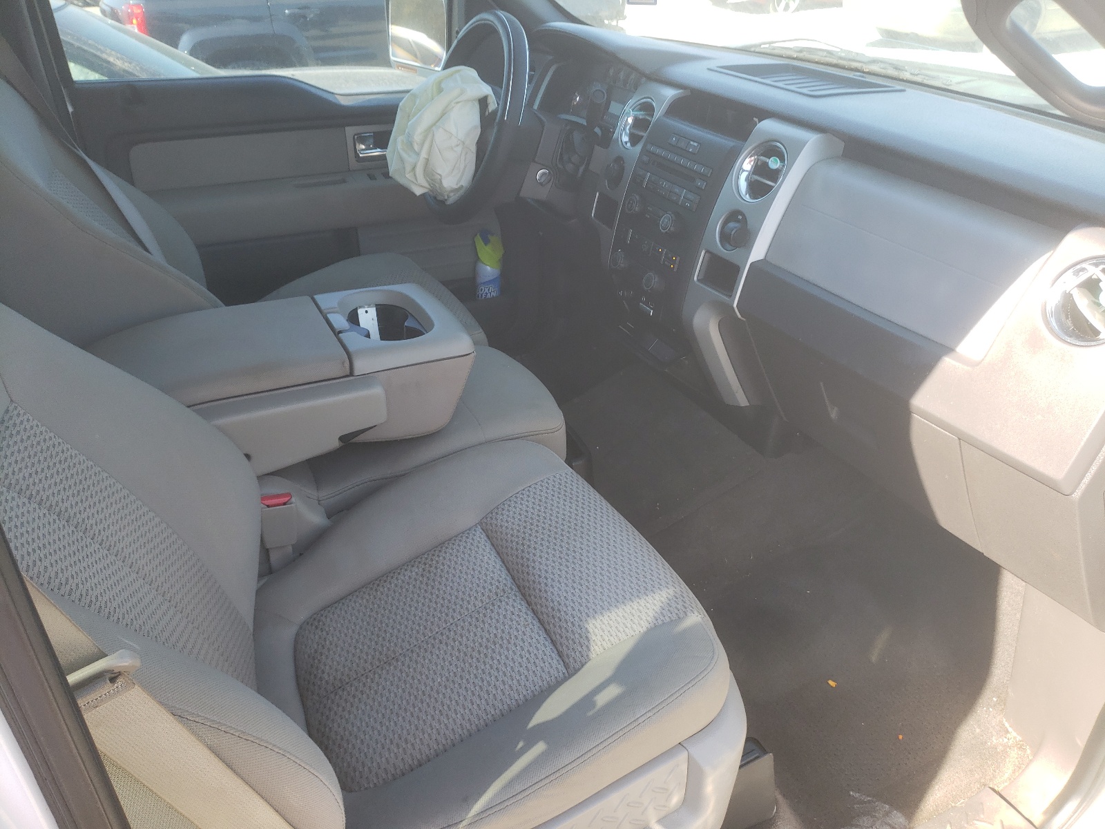 Photo 5 from auction – 2009 FORD F150 SUPER with VIN 1FTPW14V49FA52055