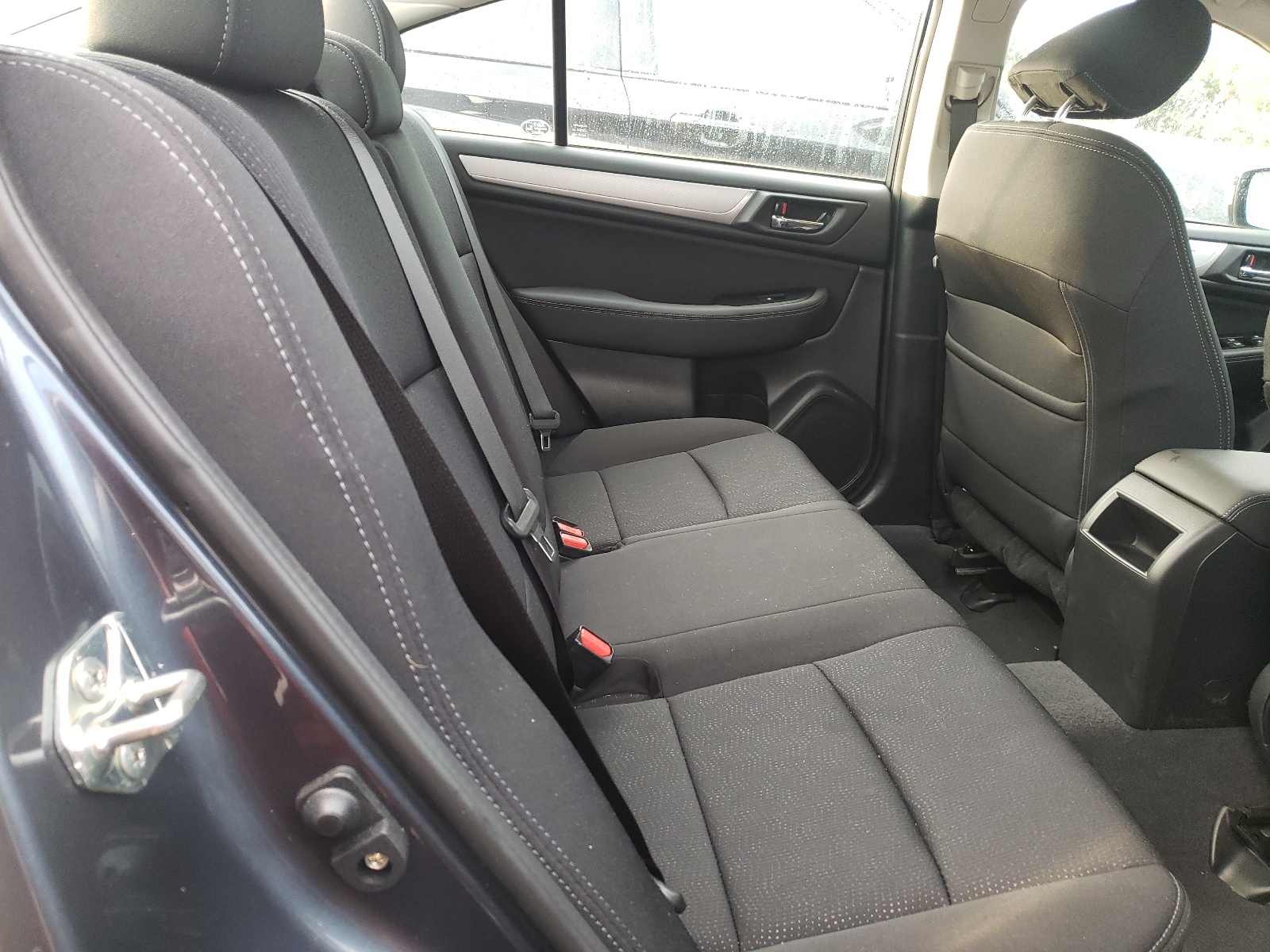 Photo 6 from auction – 2017 SUBARU LEGACY 2.5 with VIN 4S3BNAF61H3039685