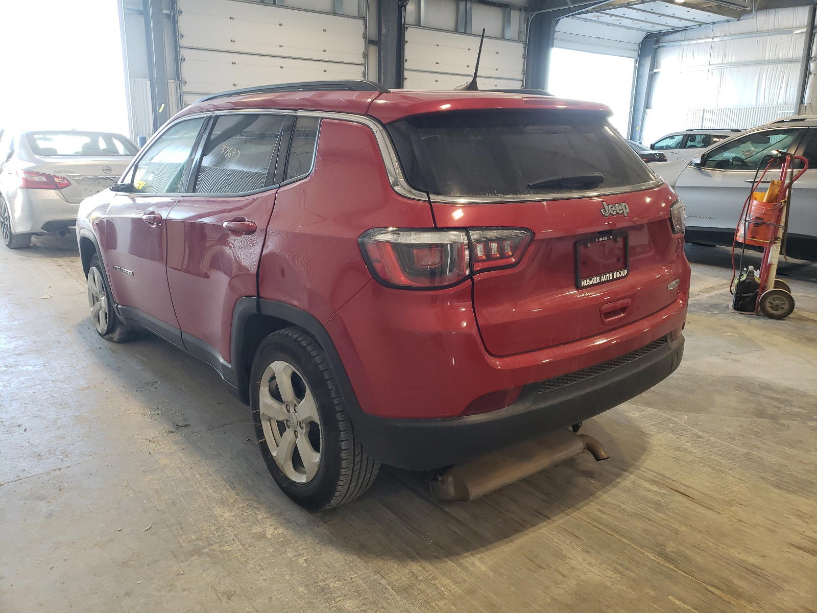 Photo 3 from auction – 2018 JEEP COMPASS LA with VIN 3C4NJCBB2JT286621