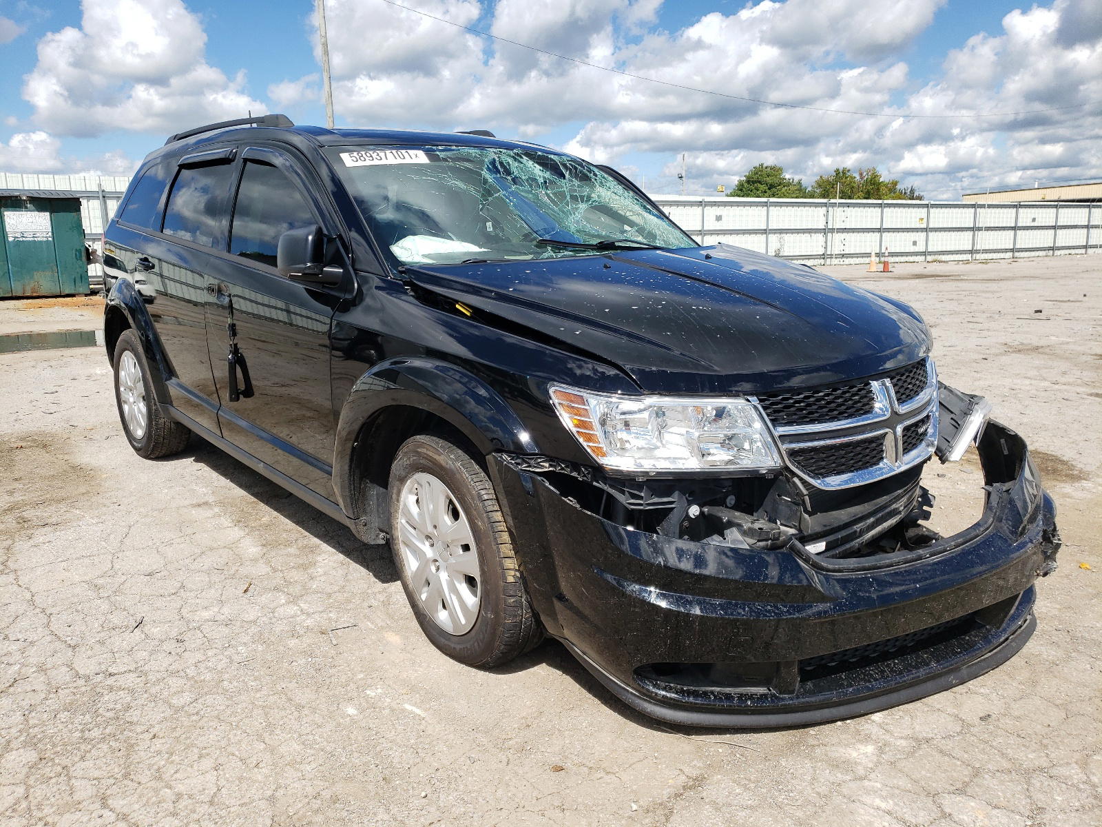 DODGE JOURNEY SE 2018 with VIN 3C4PDCAB4JT527709 - Photo from auction