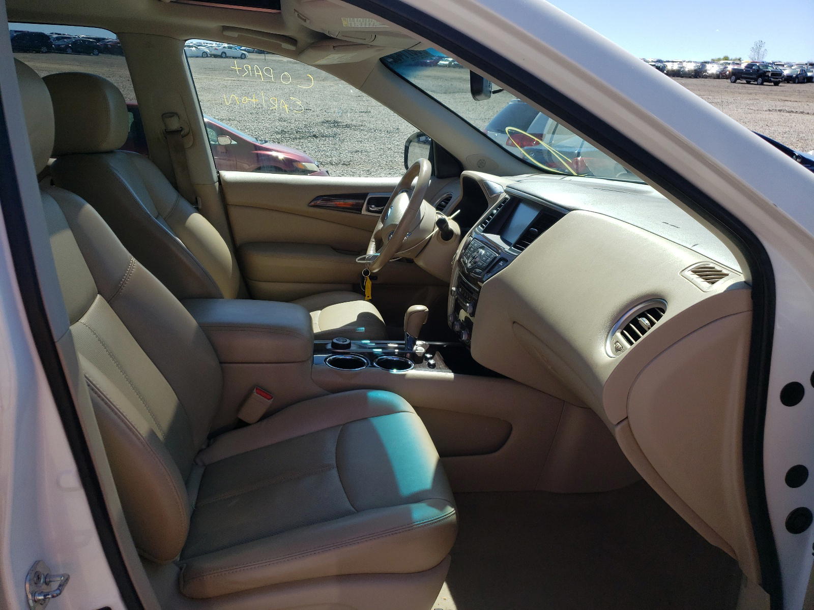 Photo 5 from auction – 2014 NISSAN PATHFINDER with VIN 5N1AR2MM6EC714929