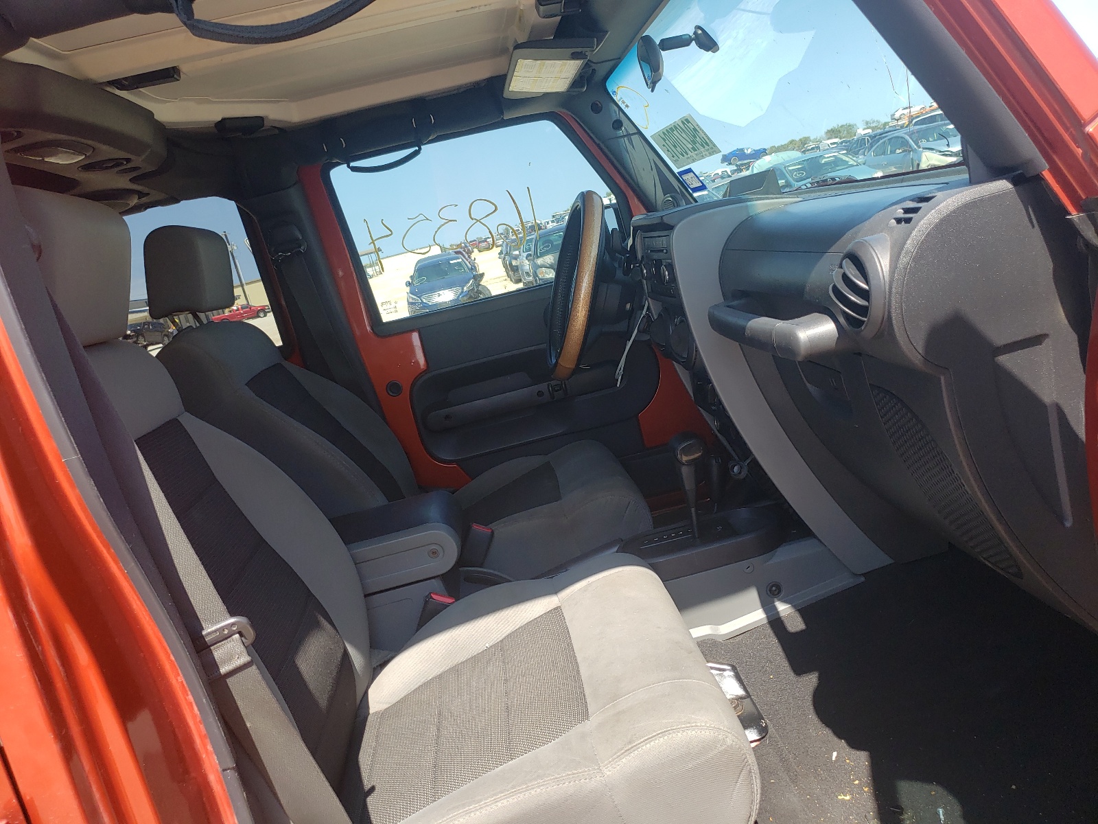 Photo 5 from auction – 2009 JEEP WRANGLER U with VIN 1J4GA391X9L708853