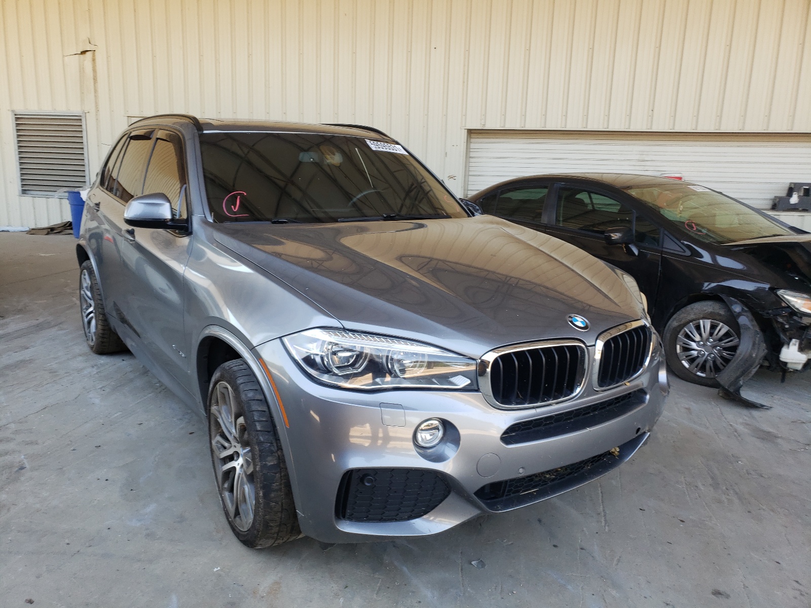 Photo 1 from auction – 2016 BMW X5 XDRIVE3 with VIN 5UXKR0C5XG0P34076