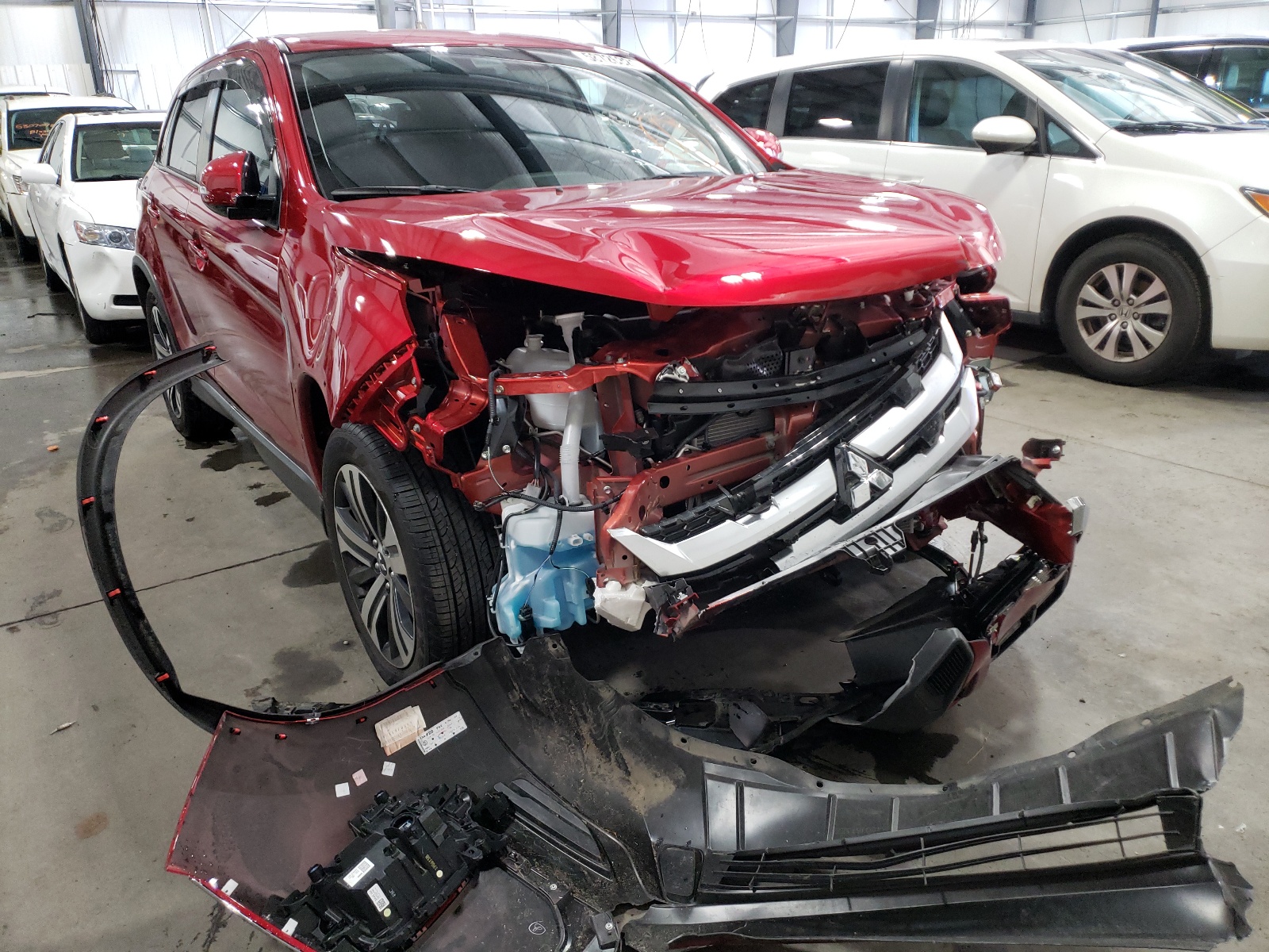 MITSUBISHI OUTLANDER 2020 with VIN JA4AR3AU5LU001696 - Photo from auction