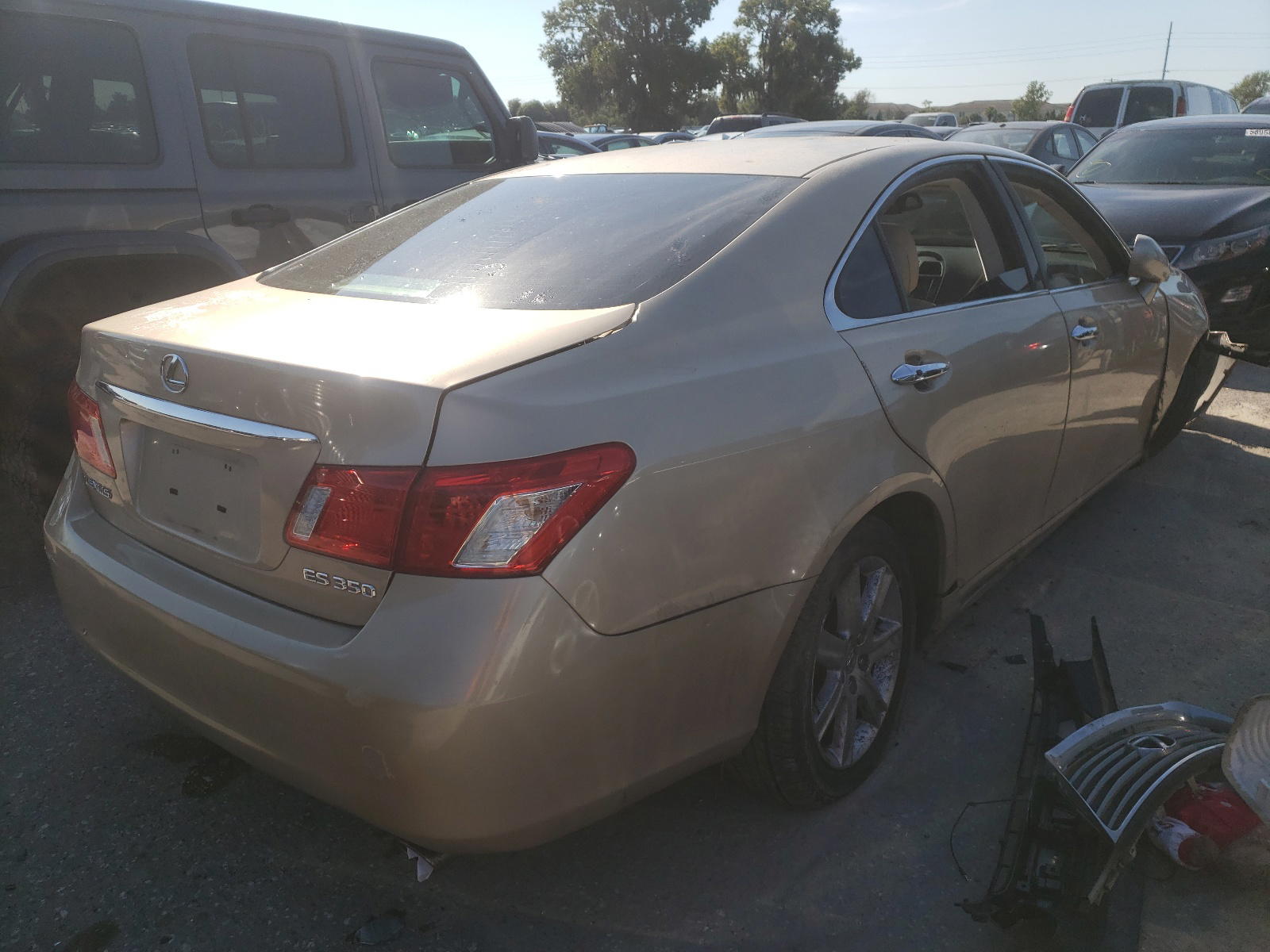 Photo 4 from auction – 2009 LEXUS ES 350 with VIN JTHBJ46G992319933