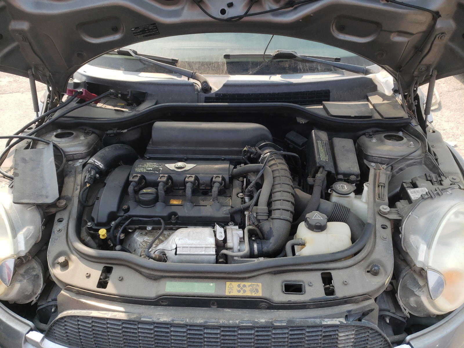 Photo 7 from auction – 2008 MINI COOPER S with VIN WMWMF73548TT92889