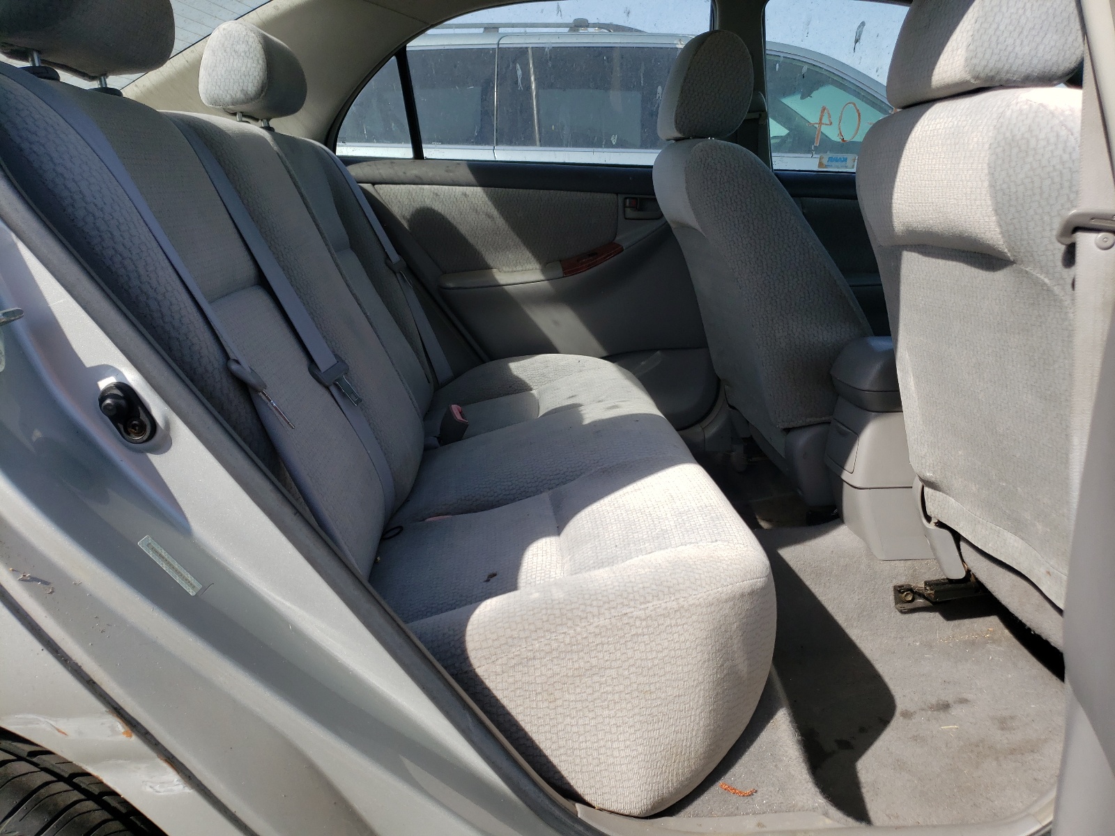 Photo 18 from auction – 2004 TOYOTA COROLLA CE with VIN 1NXBR32EX4Z319392