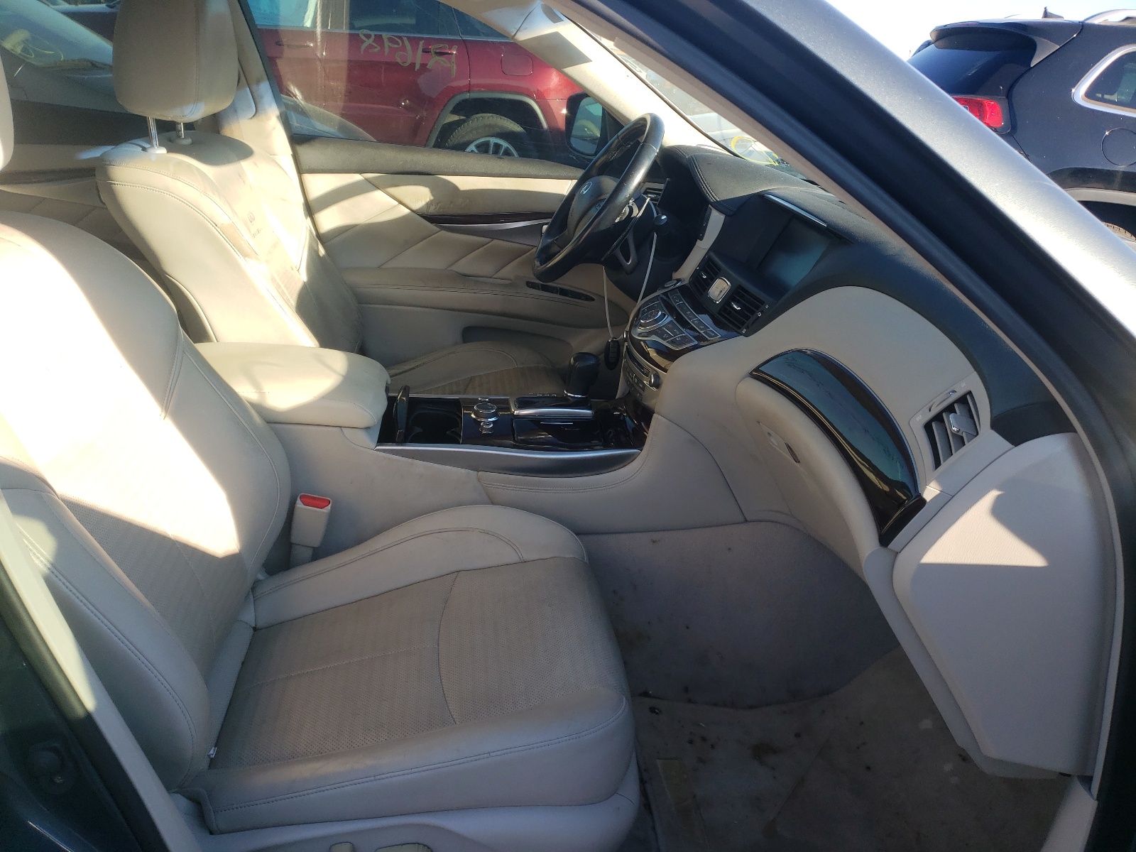 Photo 5 from auction – 2011 INFINITI M37 with VIN JN1BY1AP3BM322729