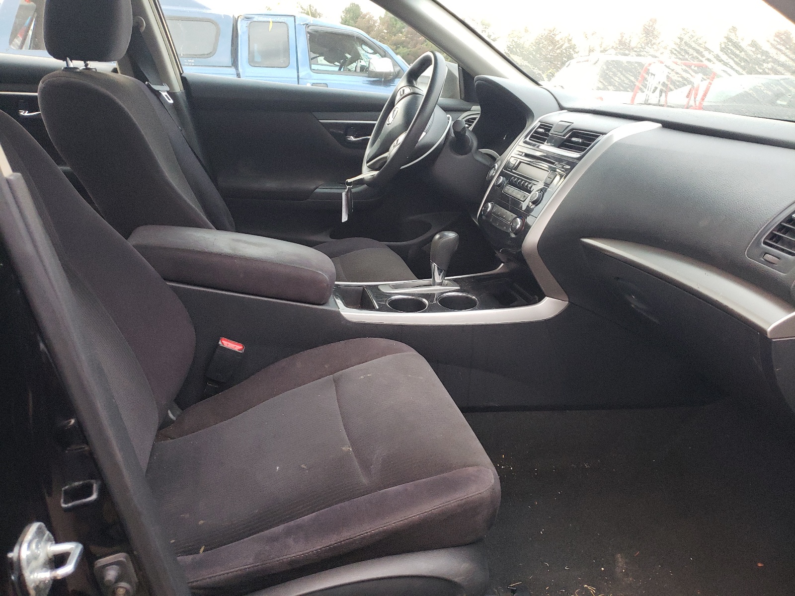 Photo 5 from auction – 2013 NISSAN ALTIMA 2.5 with VIN 1N4AL3AP6DC279974
