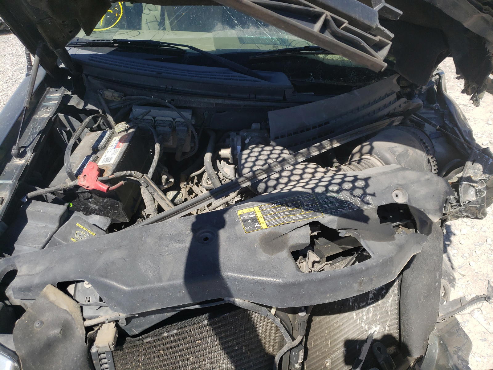 Photo 7 from auction – 2004 FORD F150 with VIN 1FTRX12W34NA59868