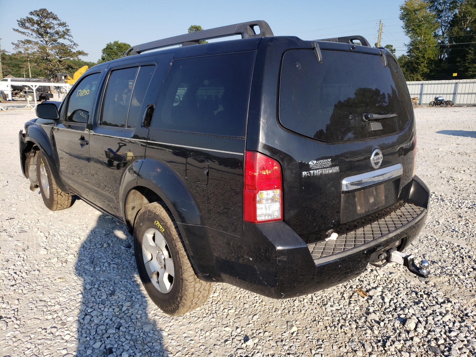 Photo 3 from auction – 2011 NISSAN PATHFINDER with VIN 5N1AR1NNXBC619898