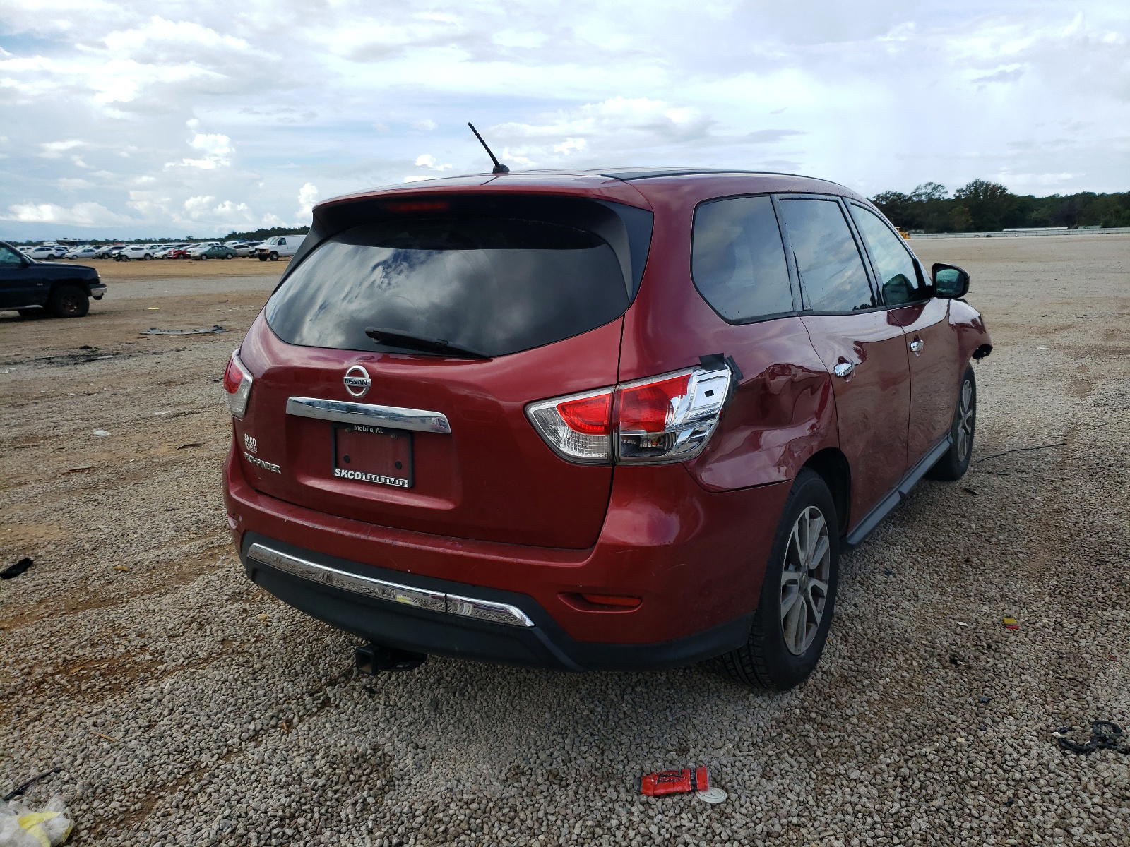 Photo 4 from auction – 2014 NISSAN PATHFINDER with VIN 5N1AR2MN5EC678305