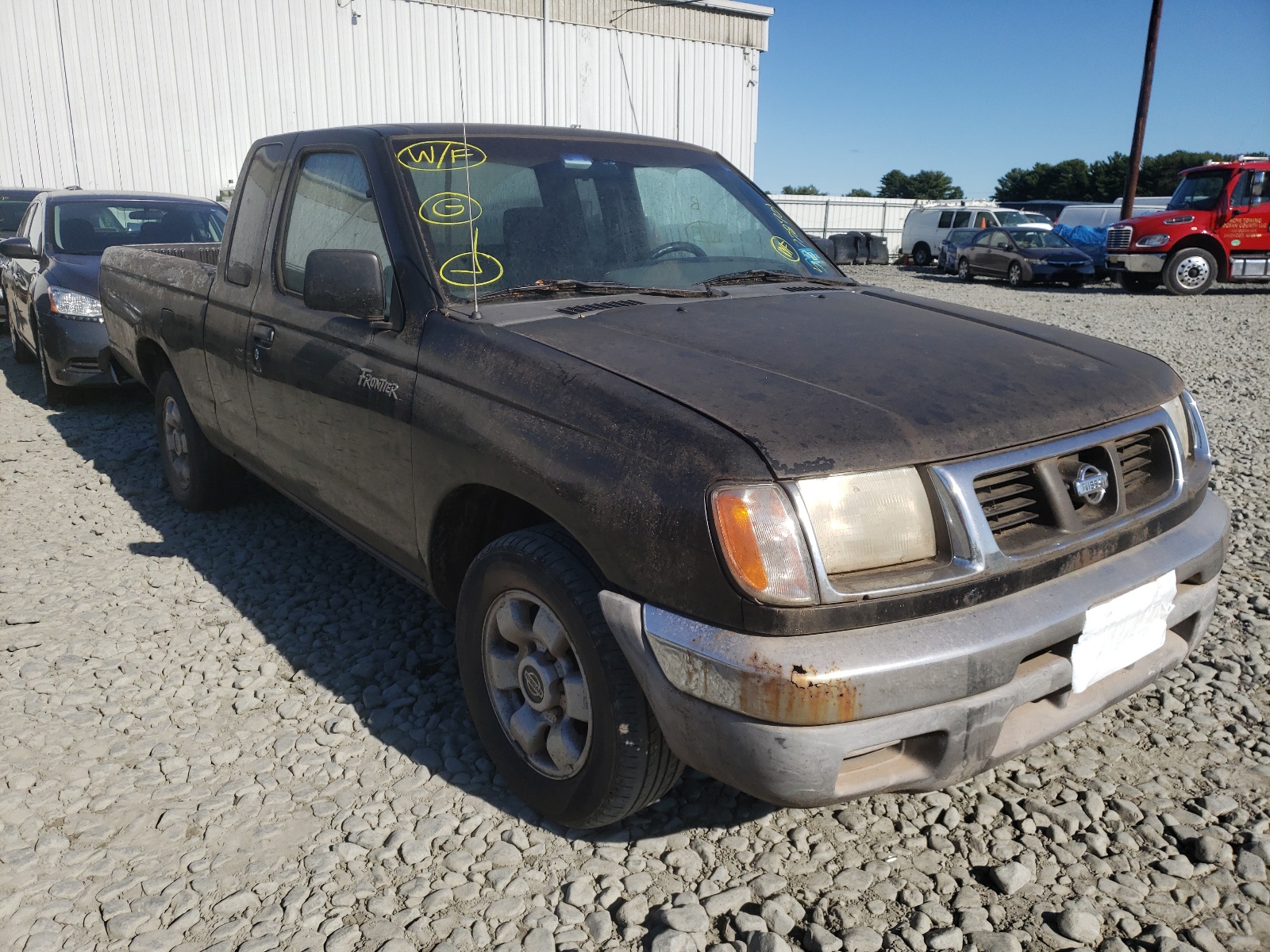 NISSAN FRONTIER K 2000 with VIN 1N6DD26S9YC435794 - Photo from auction