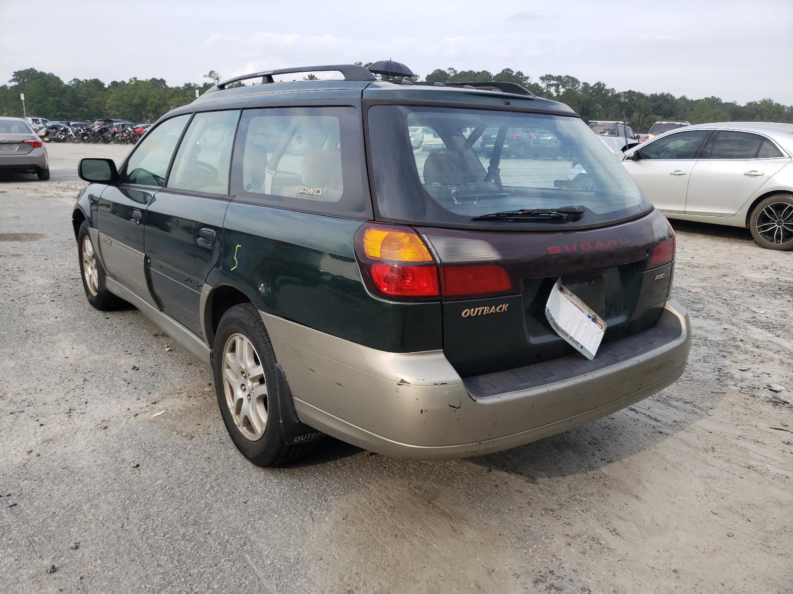 Photo 3 from auction – 2000 SUBARU LEGACY OUT with VIN 4S3BH6753Y7650286
