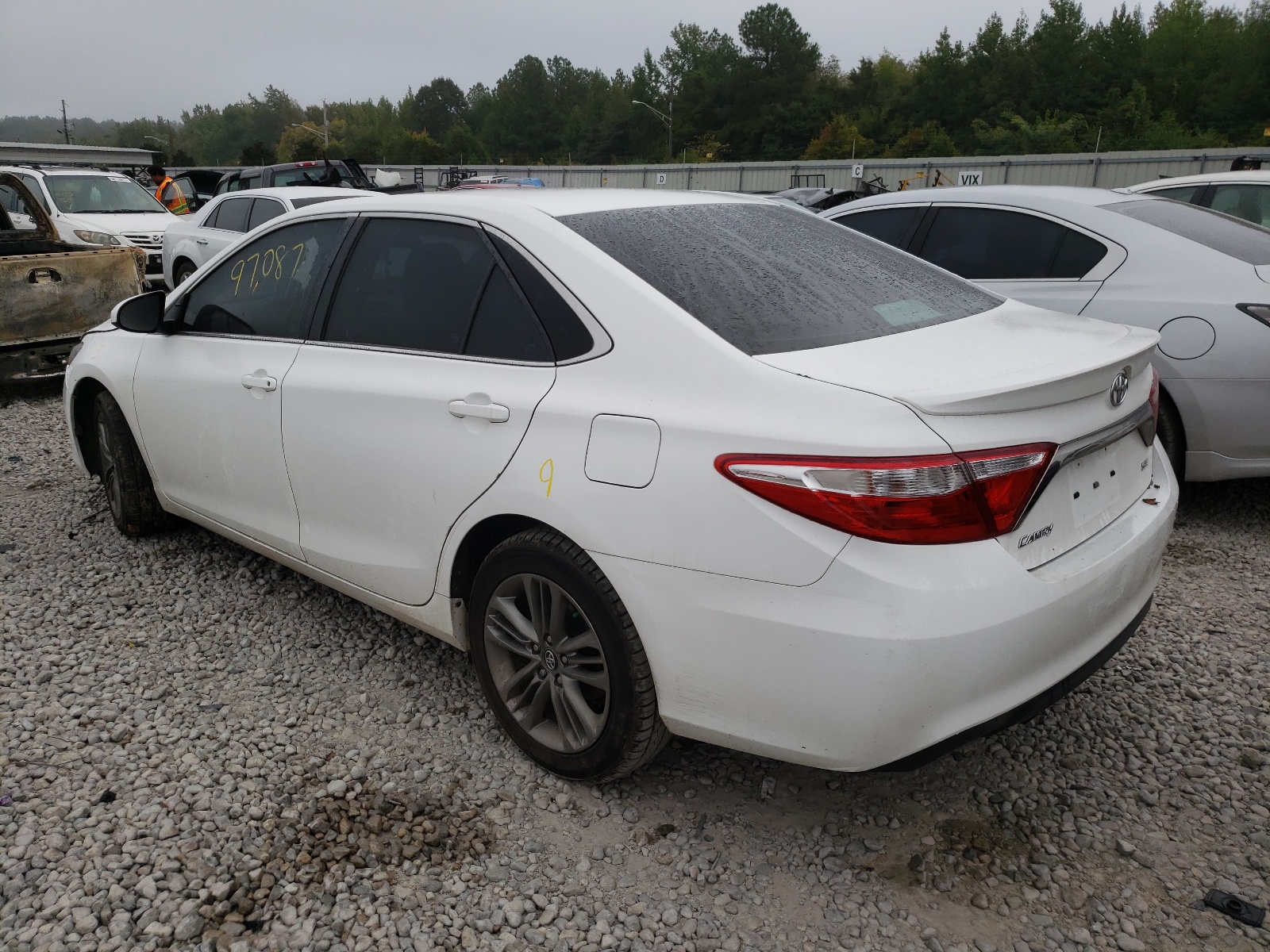 Photo 3 from auction – 2017 TOYOTA CAMRY LE with VIN 4T1BF1FK2HU378519
