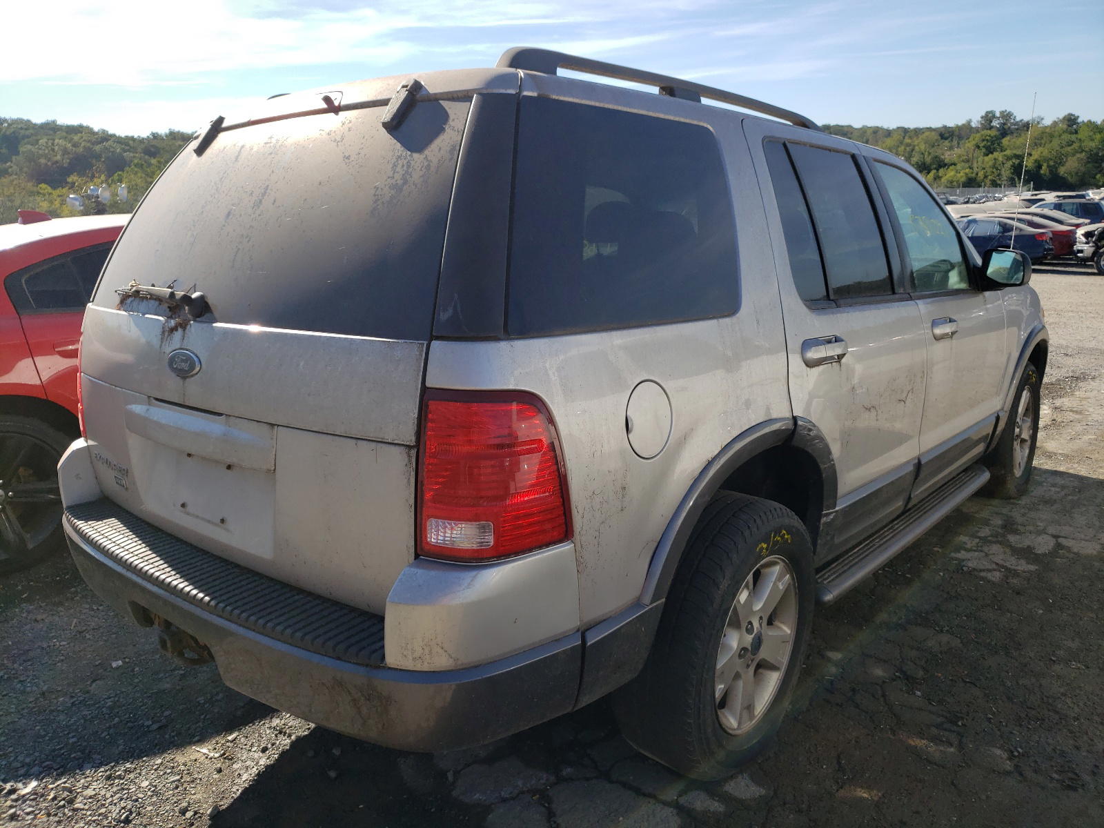 Photo 4 from auction – 2003 FORD EXPLORER X with VIN 1FMZU73K43UA22609