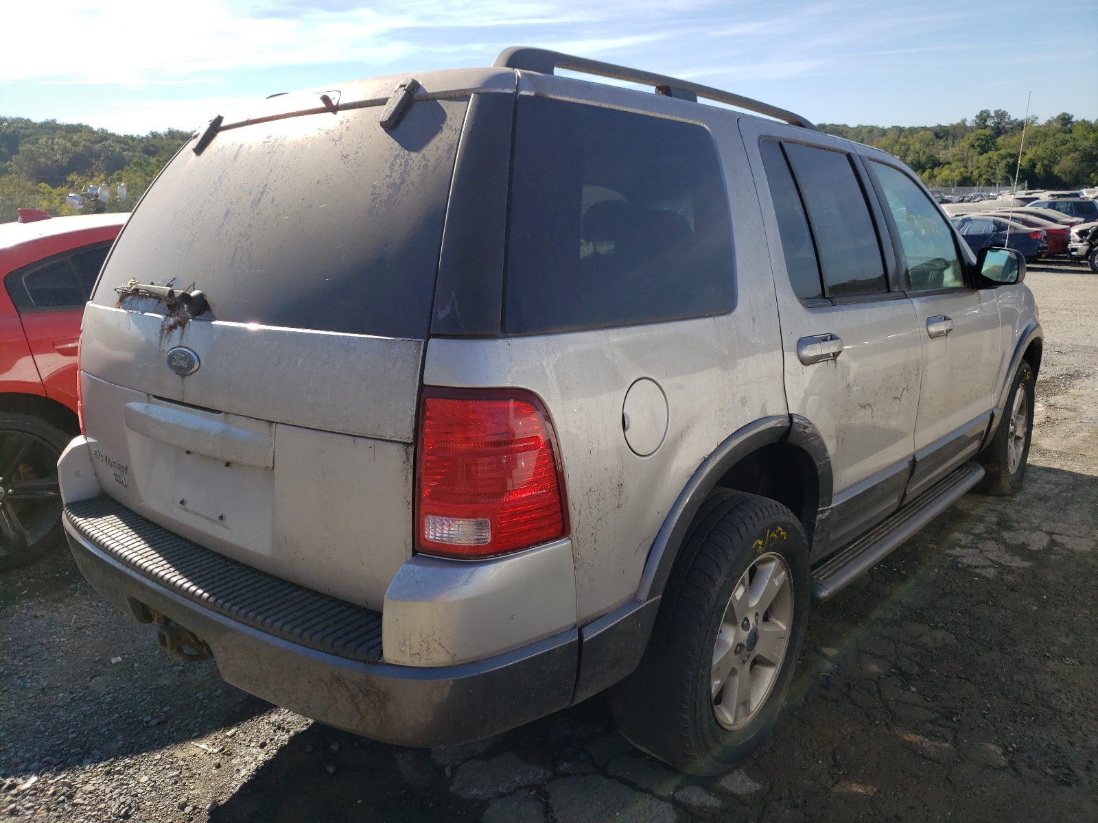 Фото 4 с аукциона – 2003 FORD EXPLORER X с VIN 1FMZU73K43UA22609