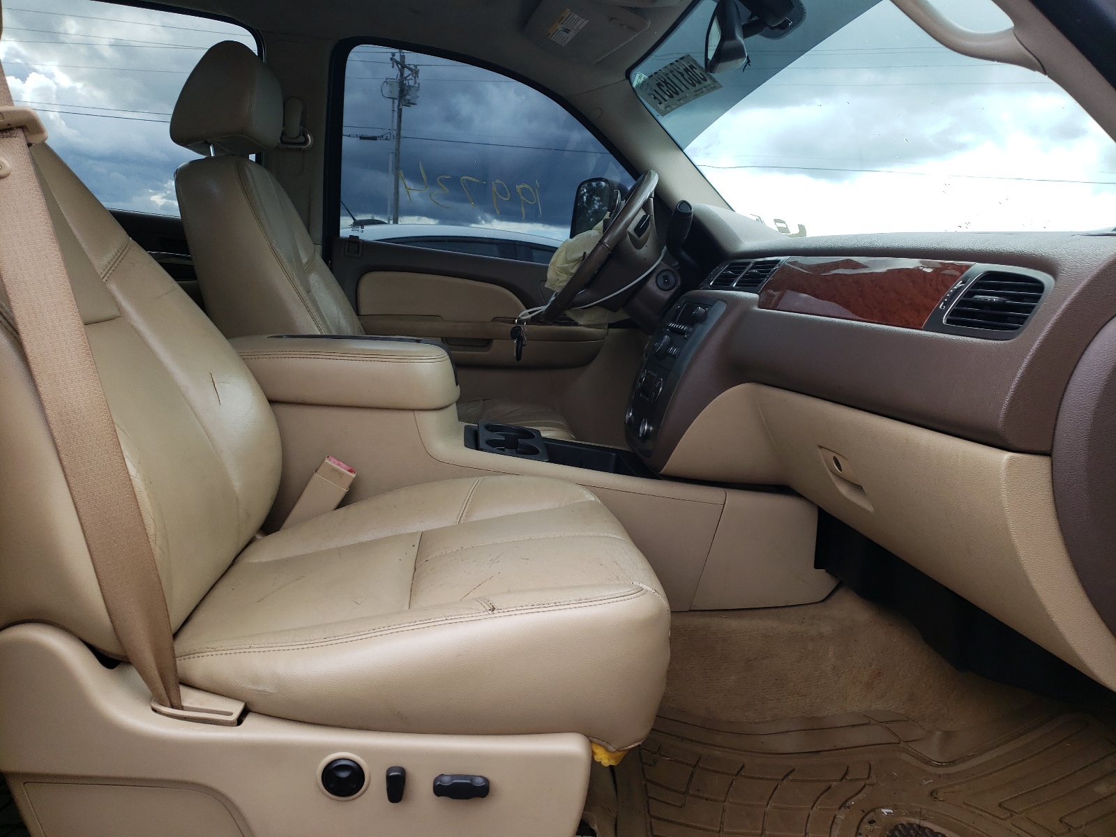 Zdjęcie 5 z aukcji – 2007 GMC NEW SIERRA z VIN 2GTEK13MX71584216
