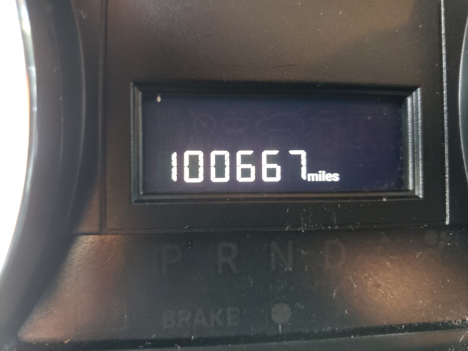 صورة رقم 8 من المزاد - 2015 DODGE GRAND CARA مع VIN 2C4RDGCG2FR745490