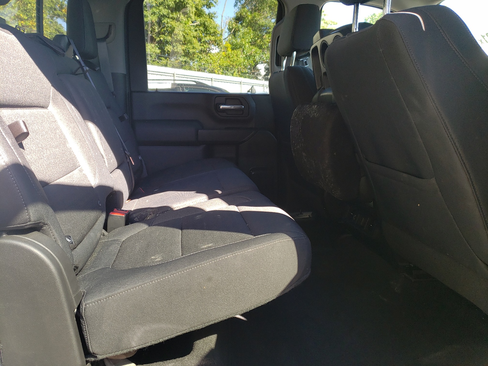Photo 6 from auction – 2020 CHEVROLET SILVERADO with VIN 1GC4YNE75LF104417