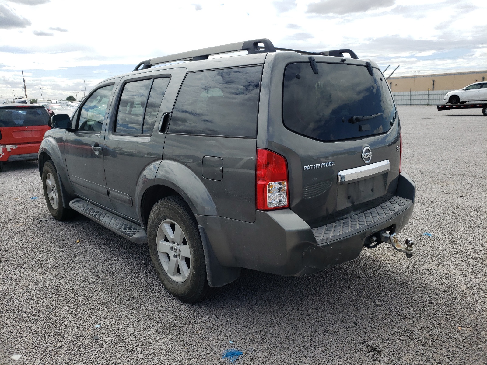 Photo 3 from auction – 2008 NISSAN PATHFINDER with VIN 5N1AR18U18C634771