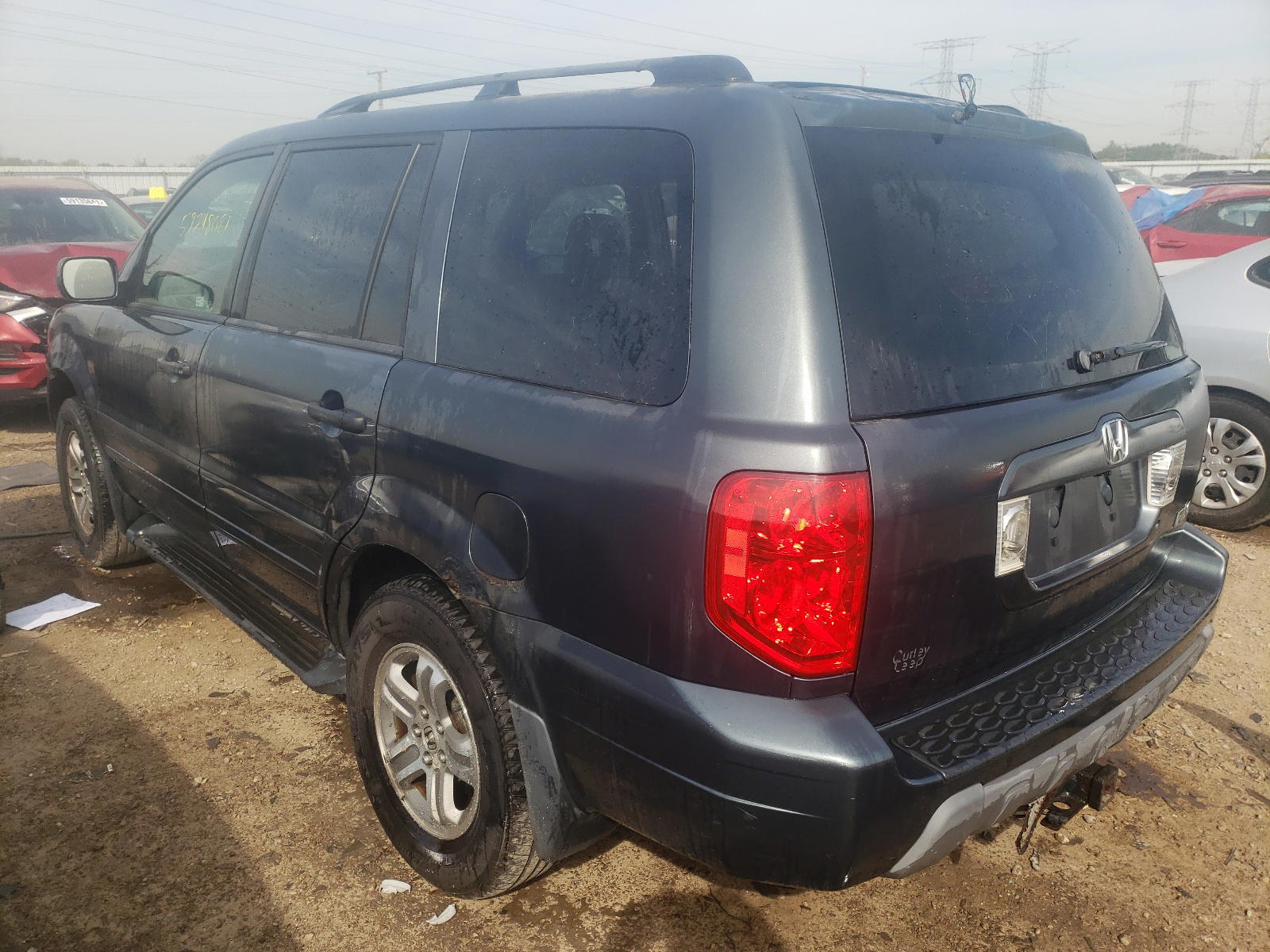 Photo 3 from auction – 2003 HONDA PILOT EXL with VIN 2HKYF18573H523725