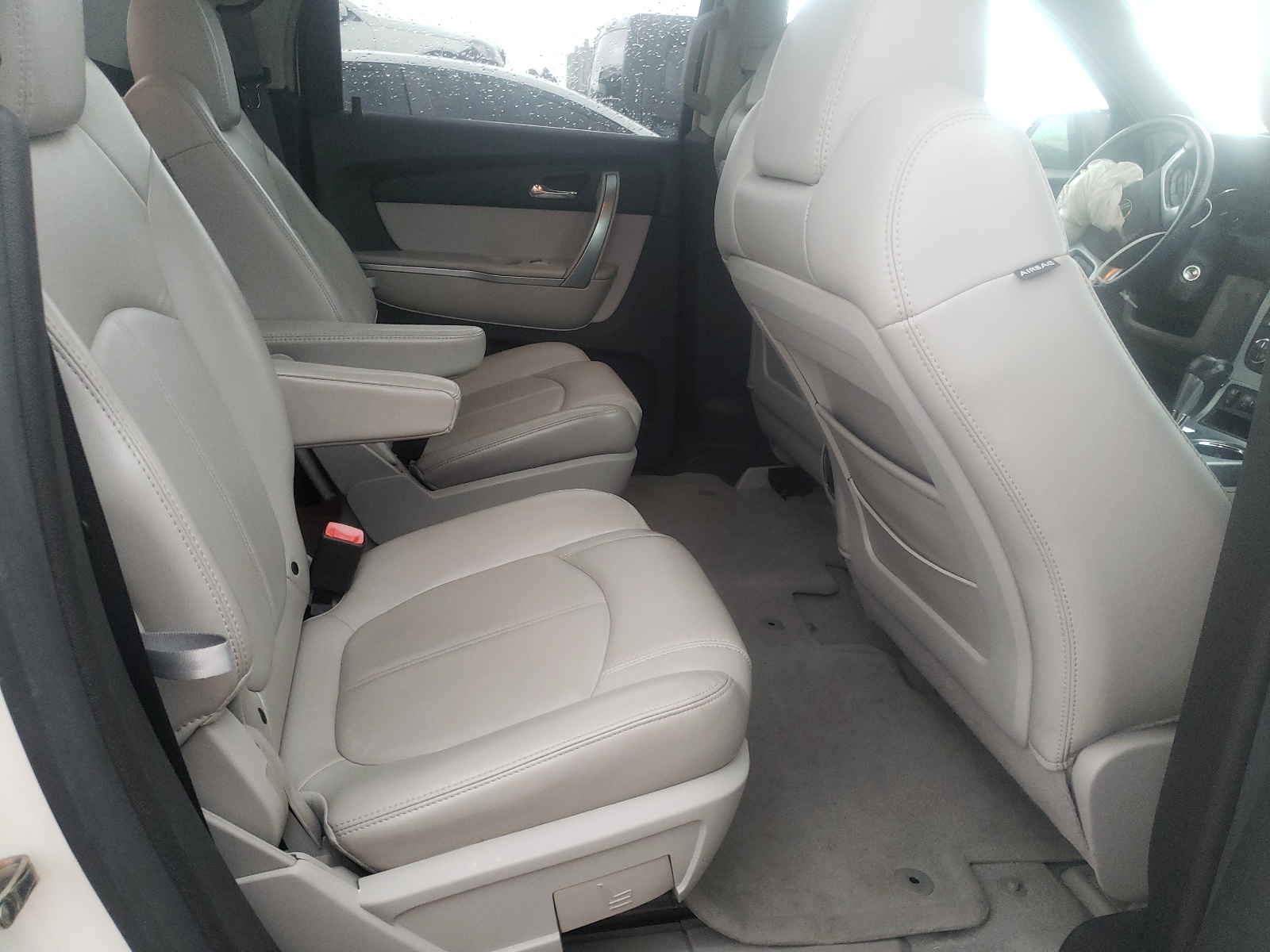 Photo 6 from auction – 2008 GMC ACADIA SLT with VIN 1GKER33718J129445