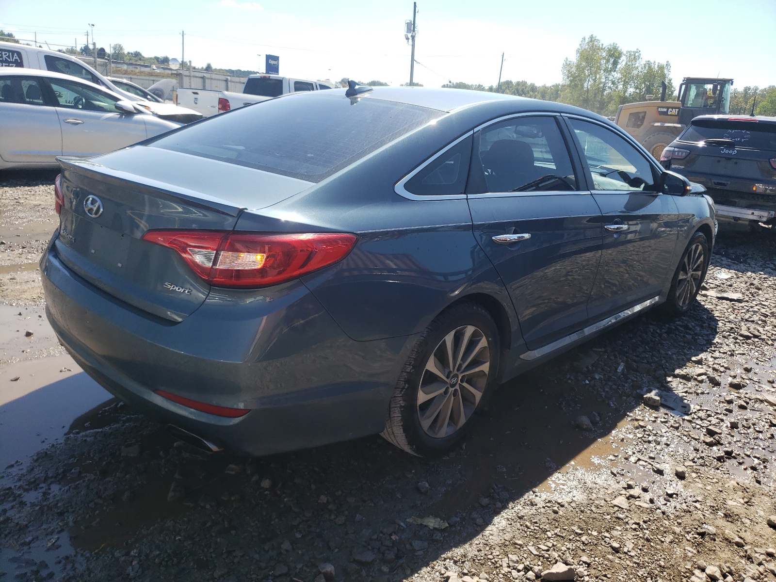 Photo 4 from auction – 2016 HYUNDAI SONATA SPO with VIN 5NPE34AF5GH415304