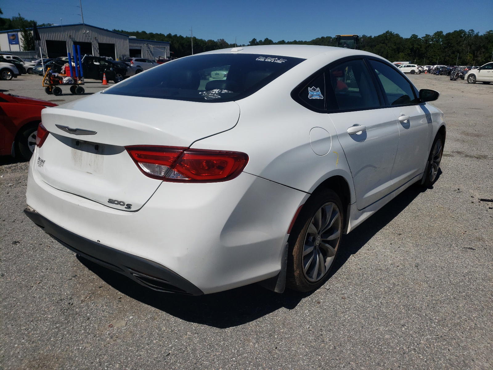 Photo 4 from auction – 2015 CHRYSLER 200 S with VIN 1C3CCCBB9FN533842